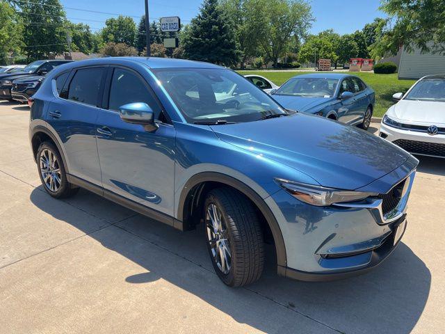 2021 Mazda CX-5 Signature Auto AWD's photo