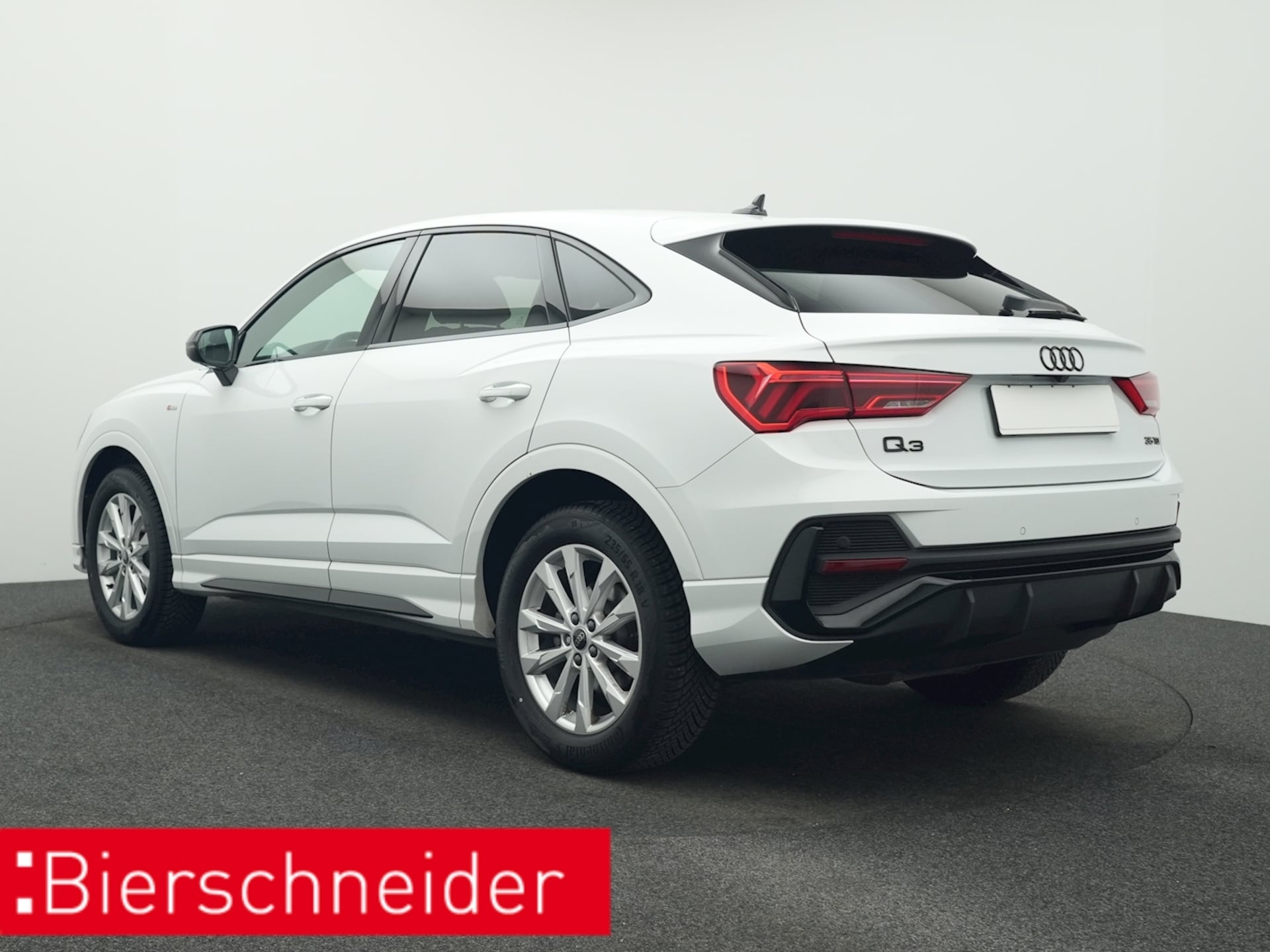 Audi Q3 Sportback S line