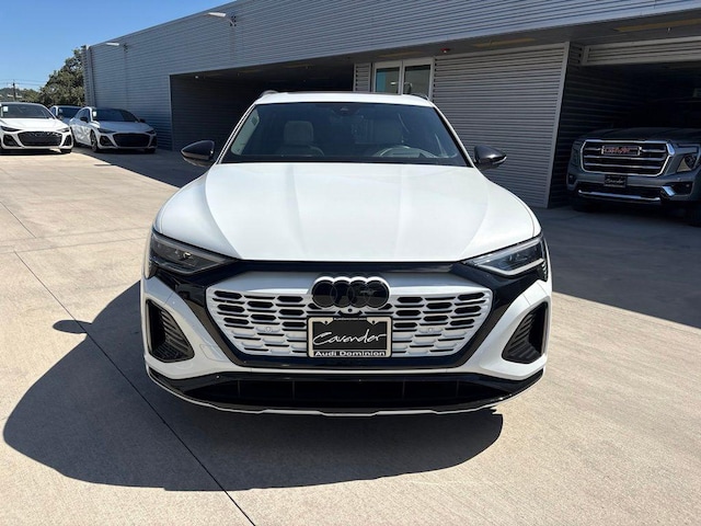 2024 Audi Q8 e-tron