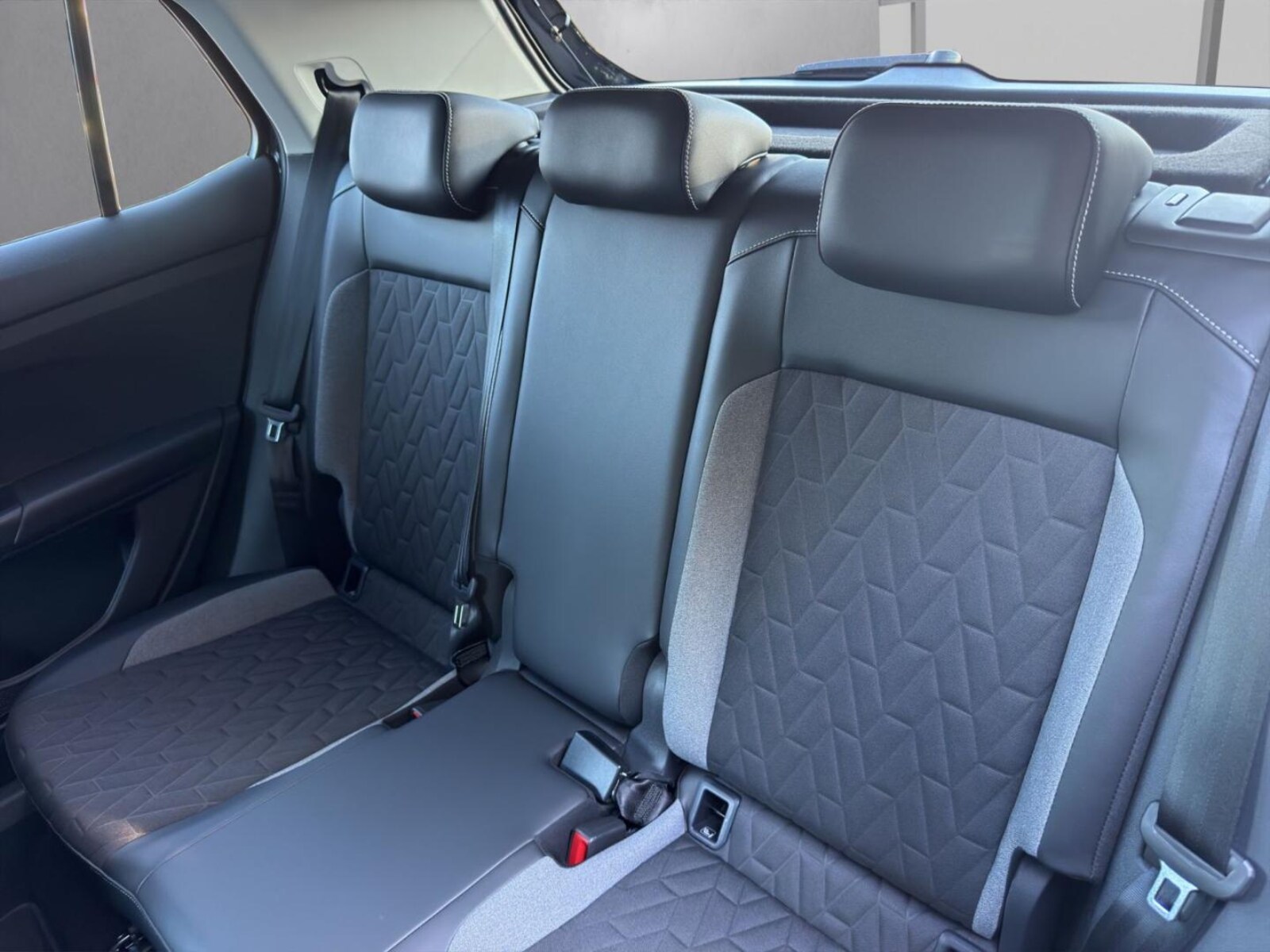 Volkswagen T-Cross – Bild 11