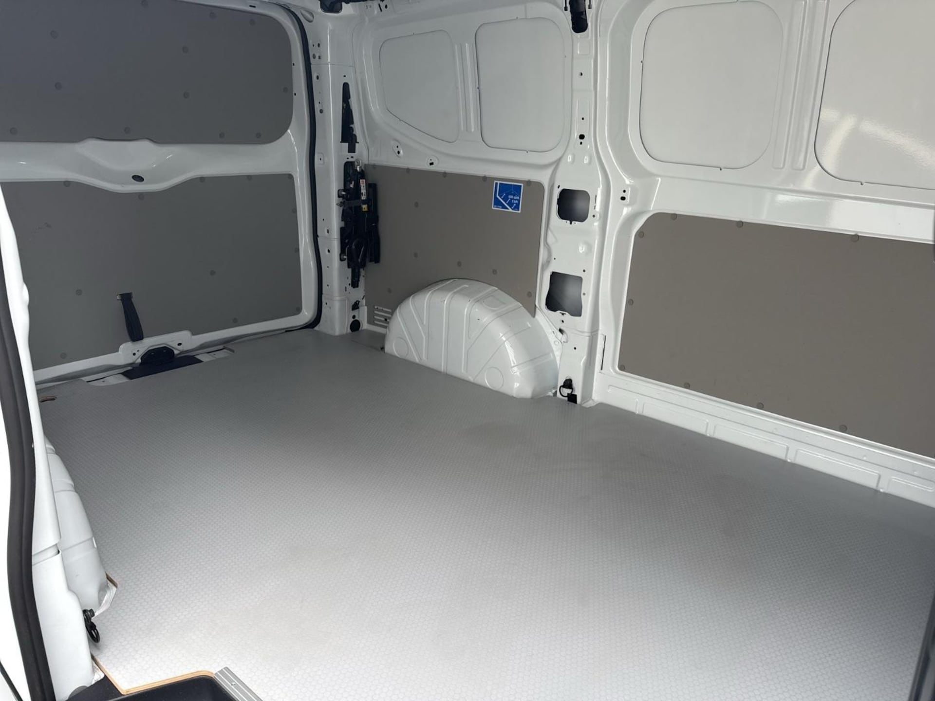 Volkswagen Transporter Kasten kurzer Radstand