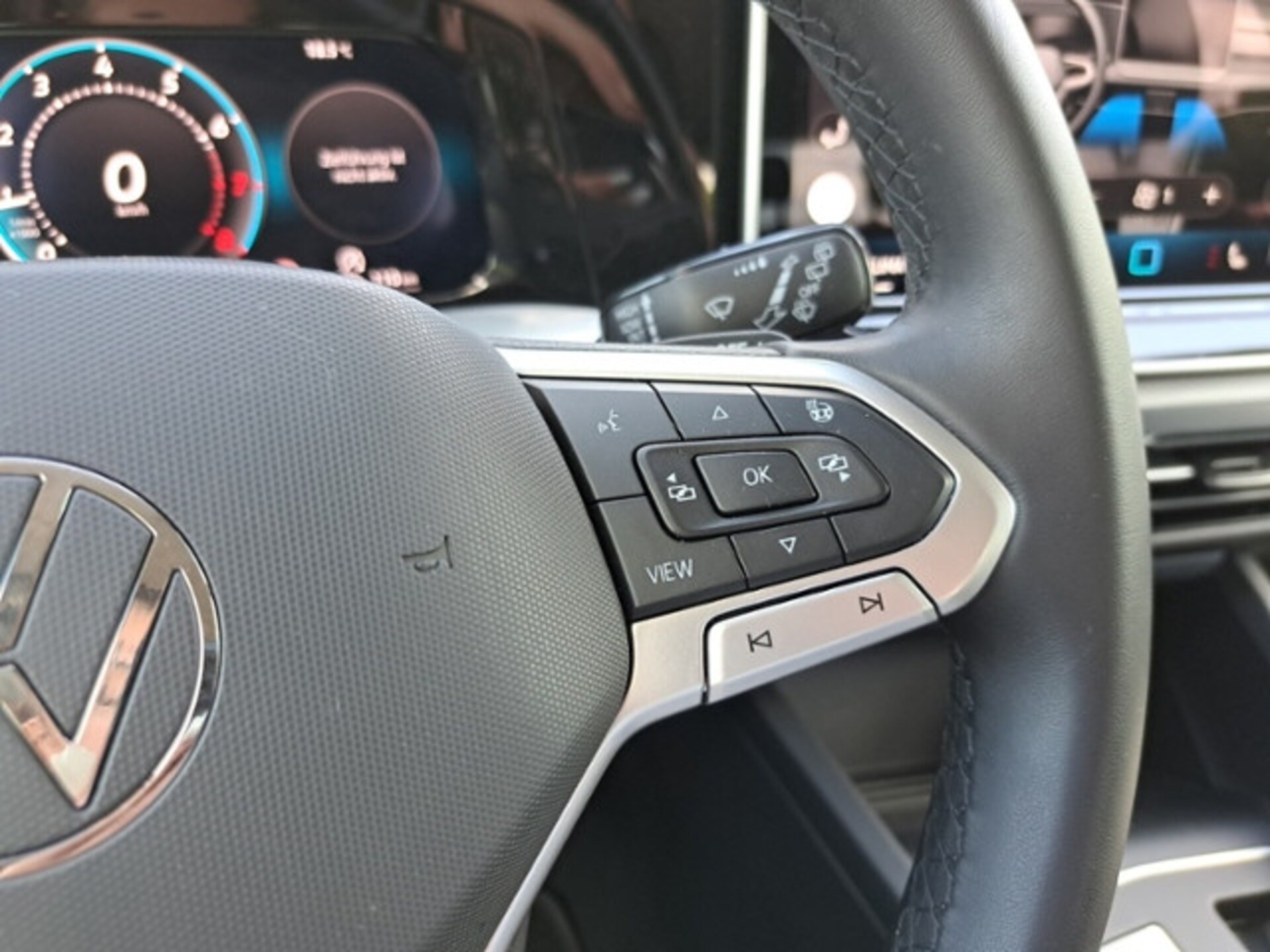 Volkswagen Golf Life