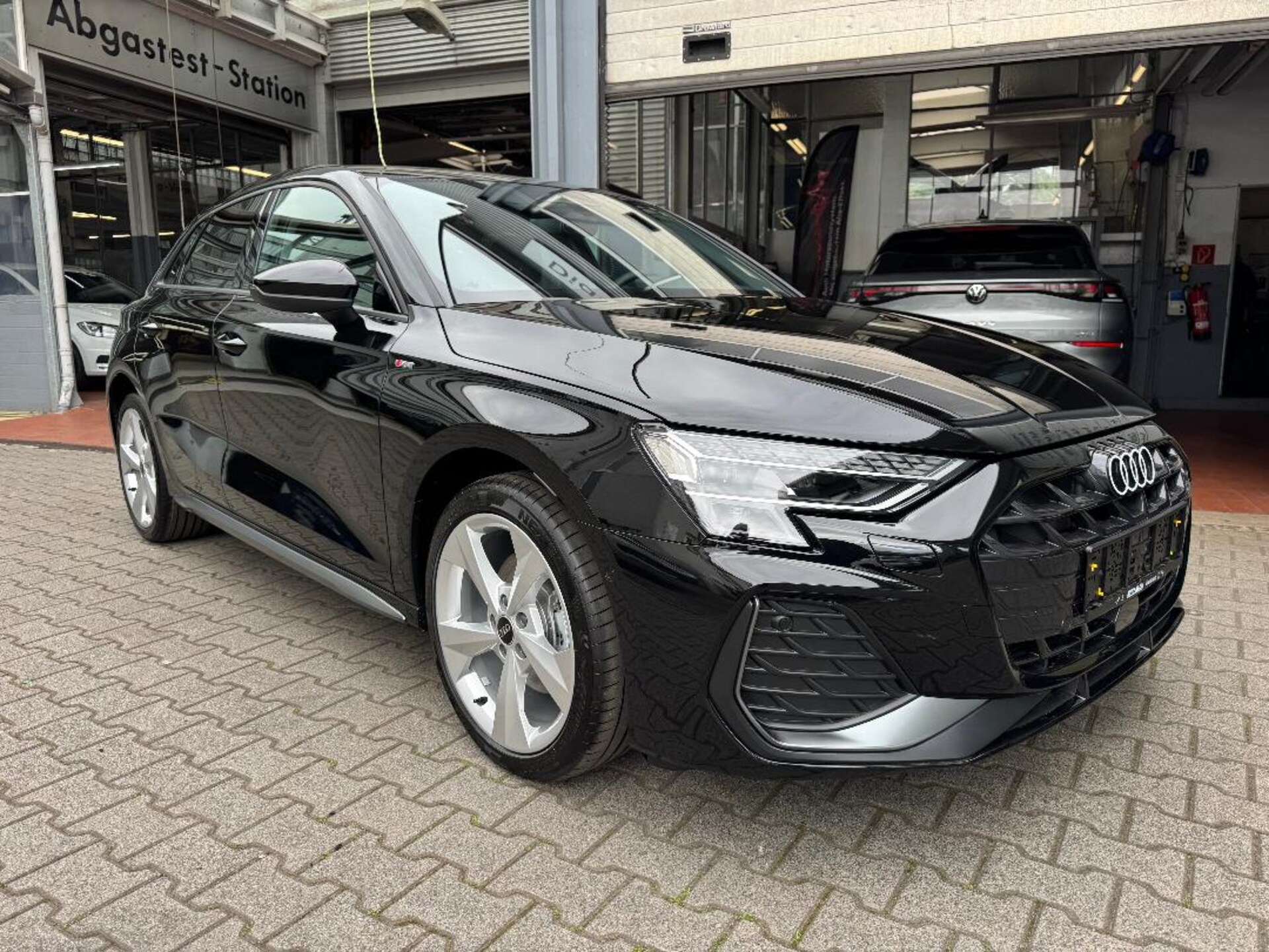Audi A3 Sportback S line