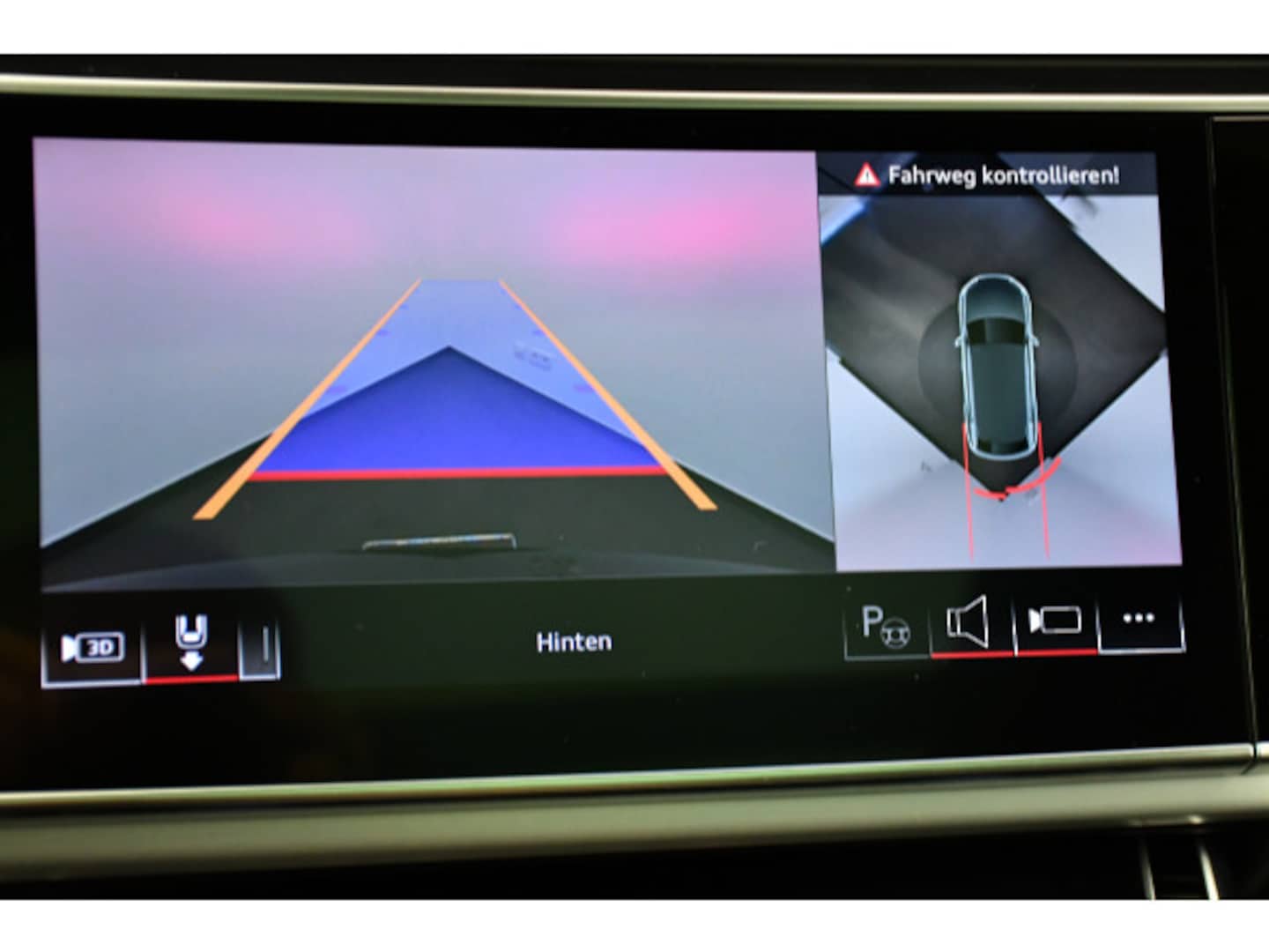 Bild über Audi SQ8 TFSI quattro tiptronic - für weitere Informationen kontaktieren Sie den Audi Partner