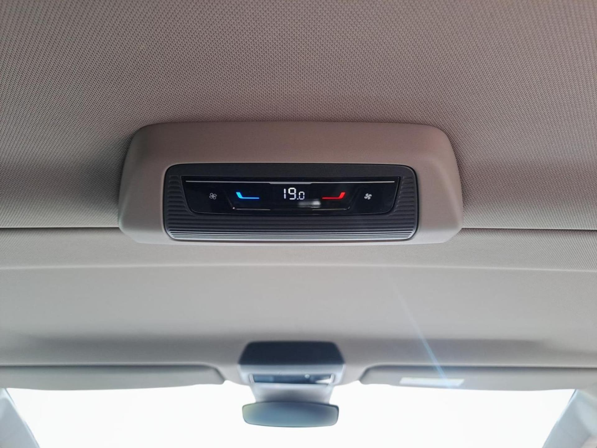 Volkswagen Multivan Life