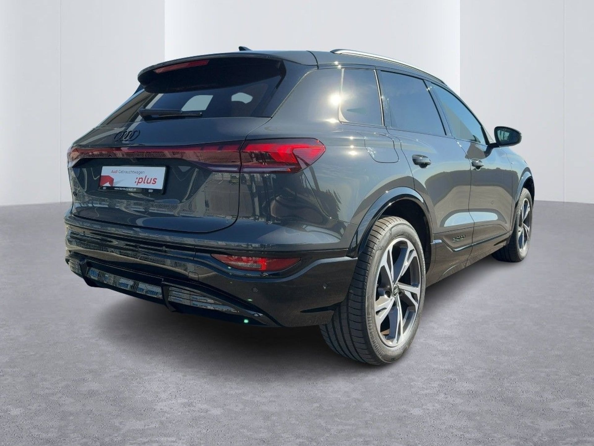 Audi Q6 SUV e-tron