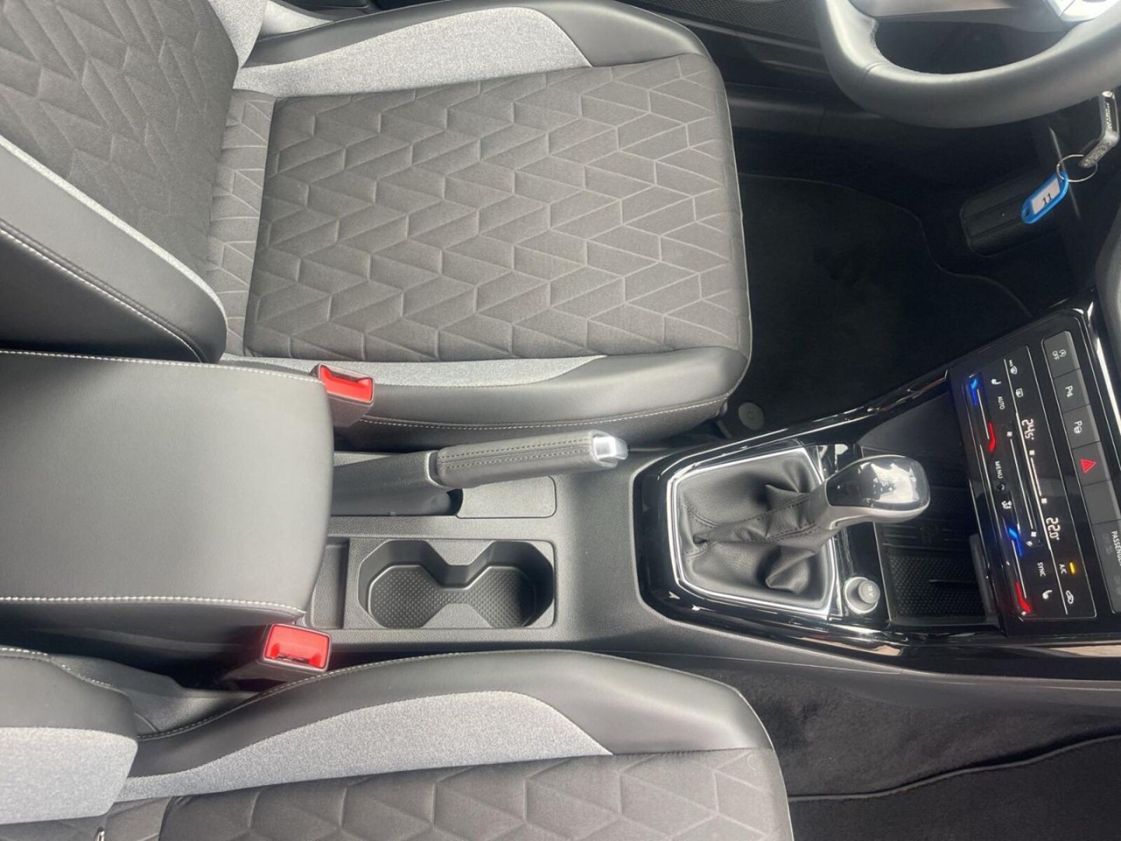 Volkswagen T-Cross – Bild 20