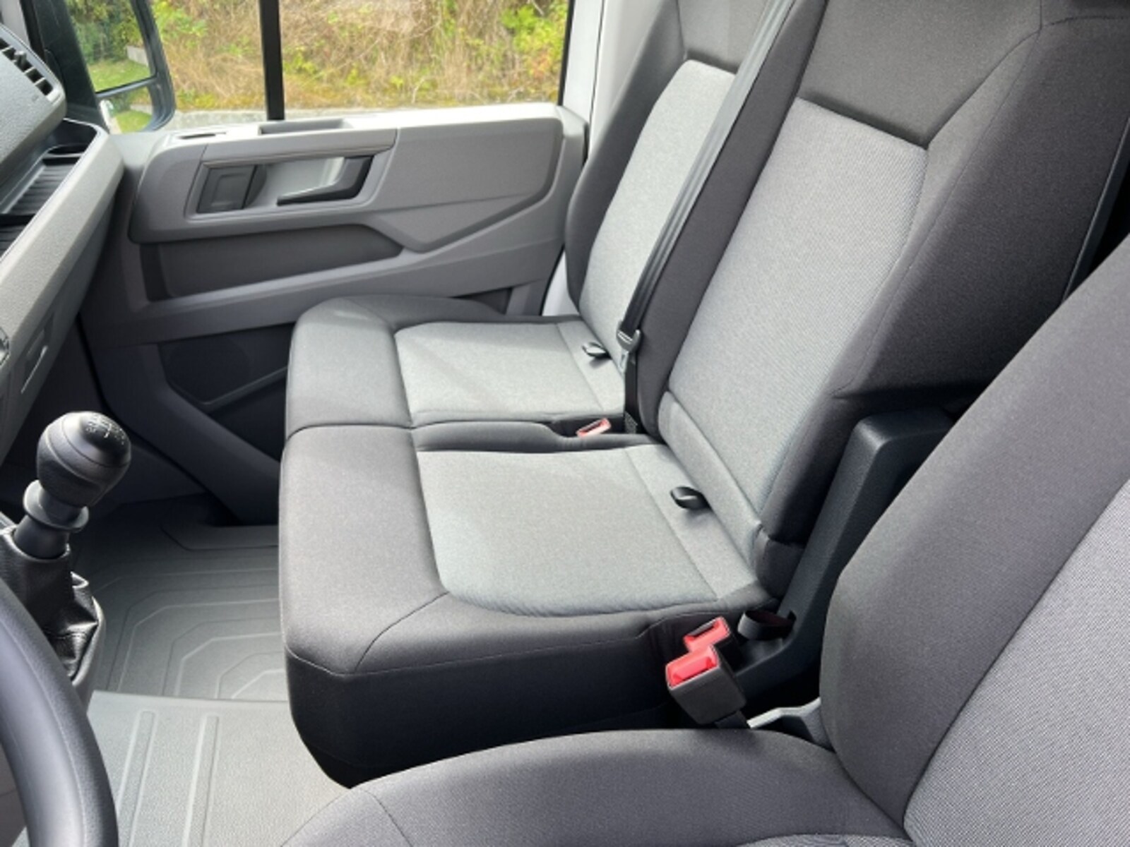 Volkswagen Crafter Kasten mittlerer Radstand – Bild 11