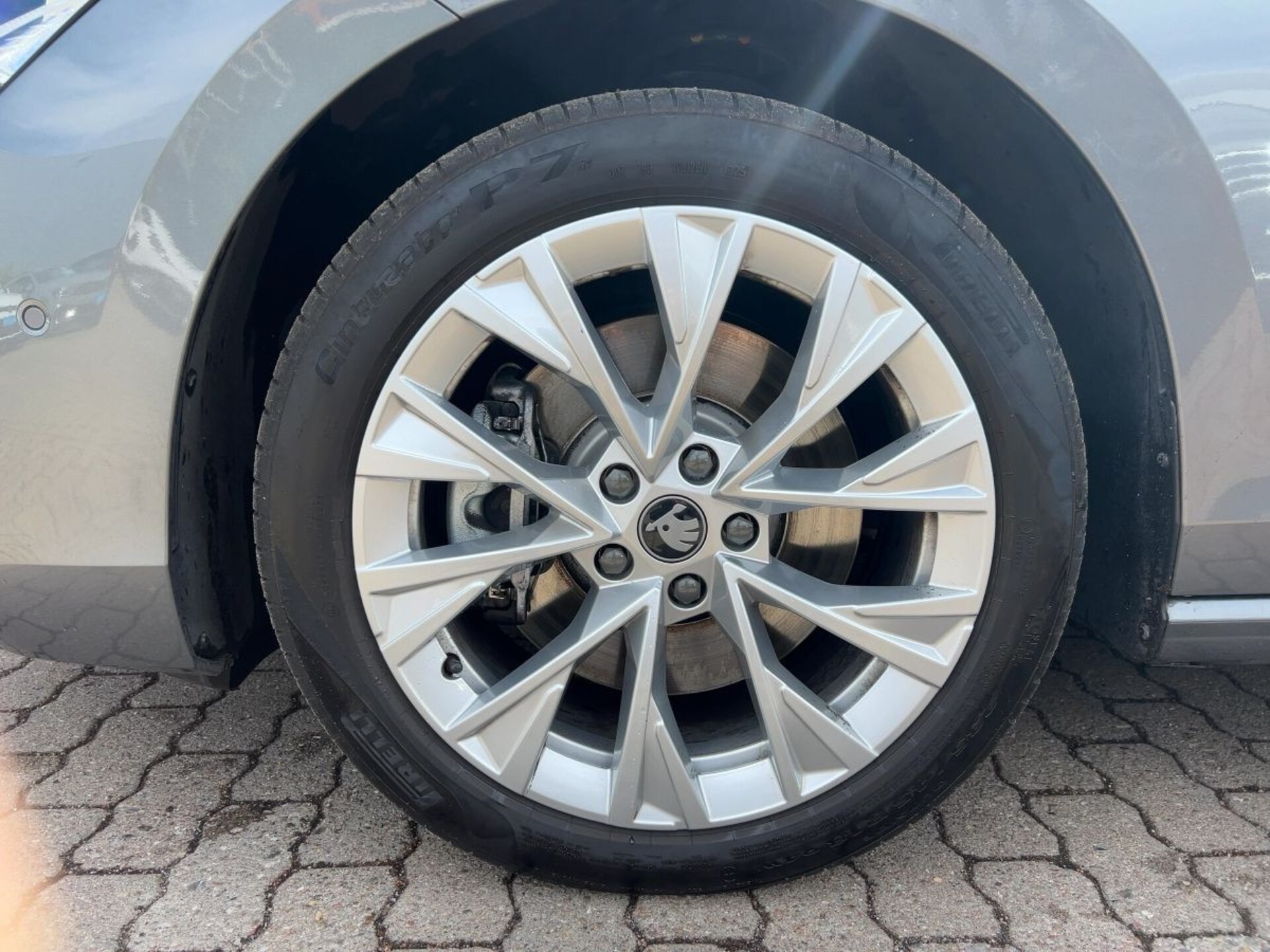 Skoda Superb Combi Laurin & Klement