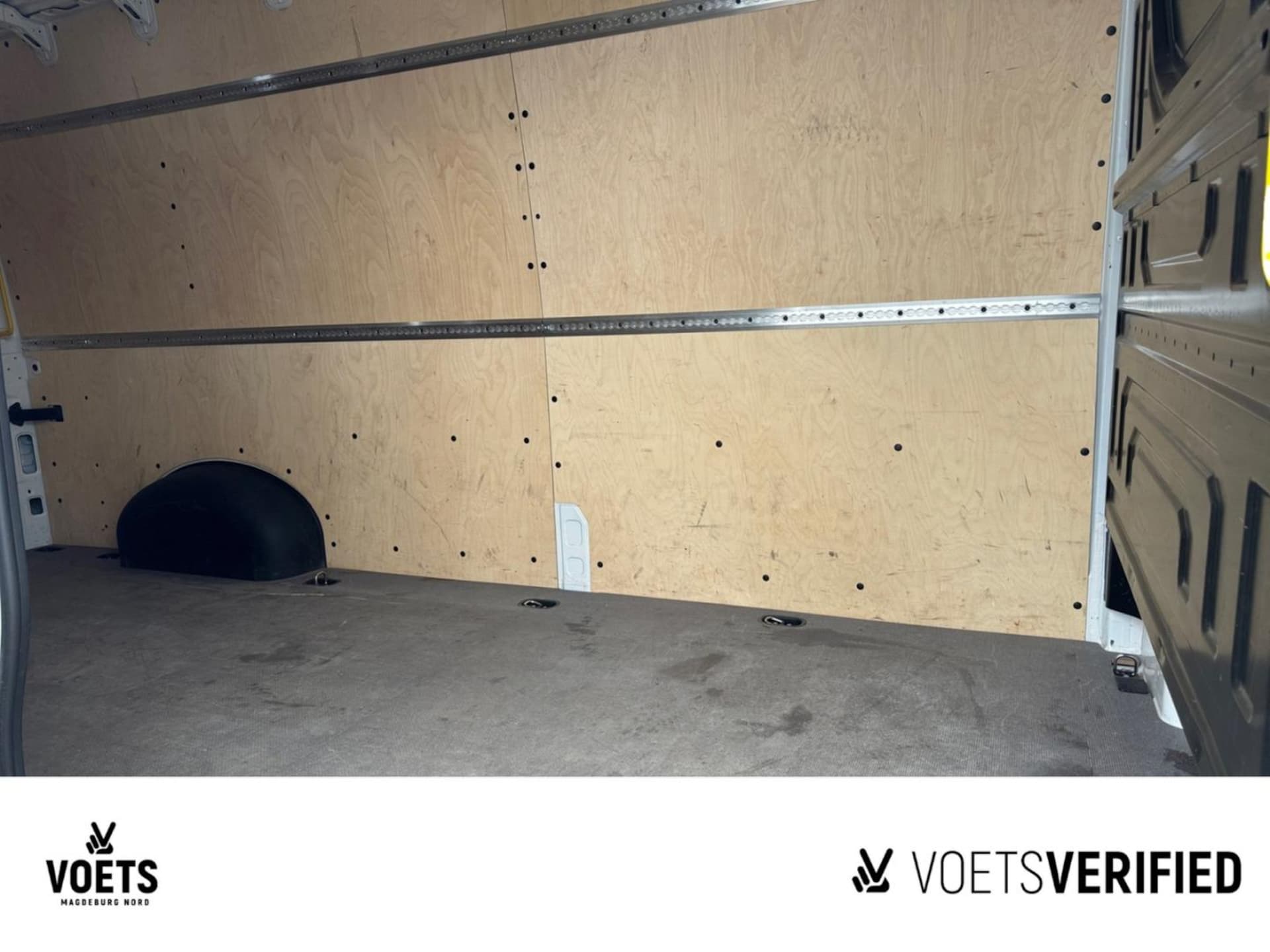 Volkswagen Crafter Kasten langer Radstand