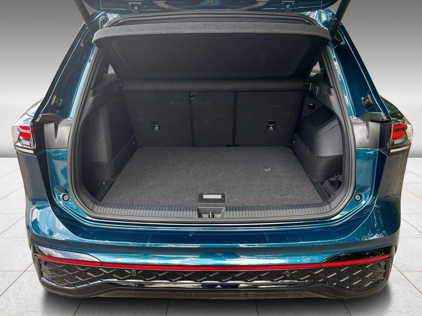Volkswagen Tiguan – Bild 17