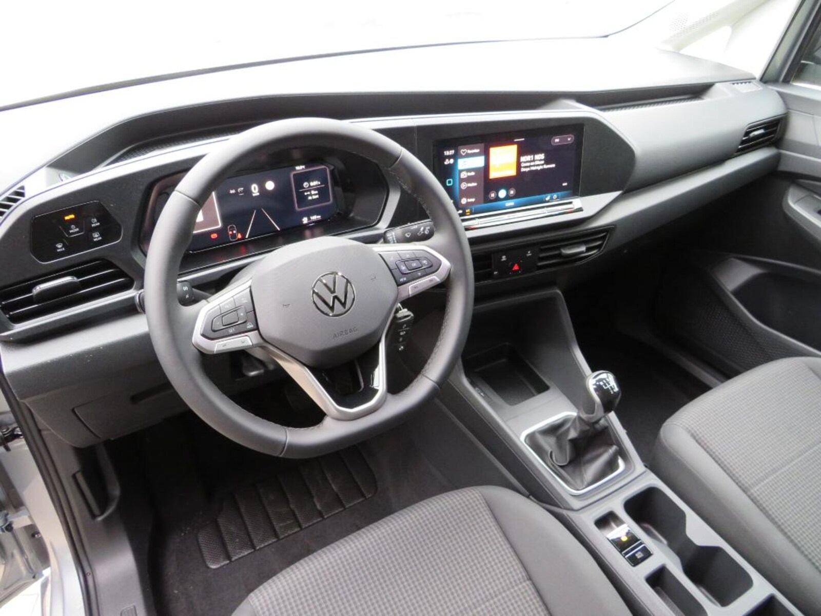 Volkswagen Caddy Cargo – Bild 9