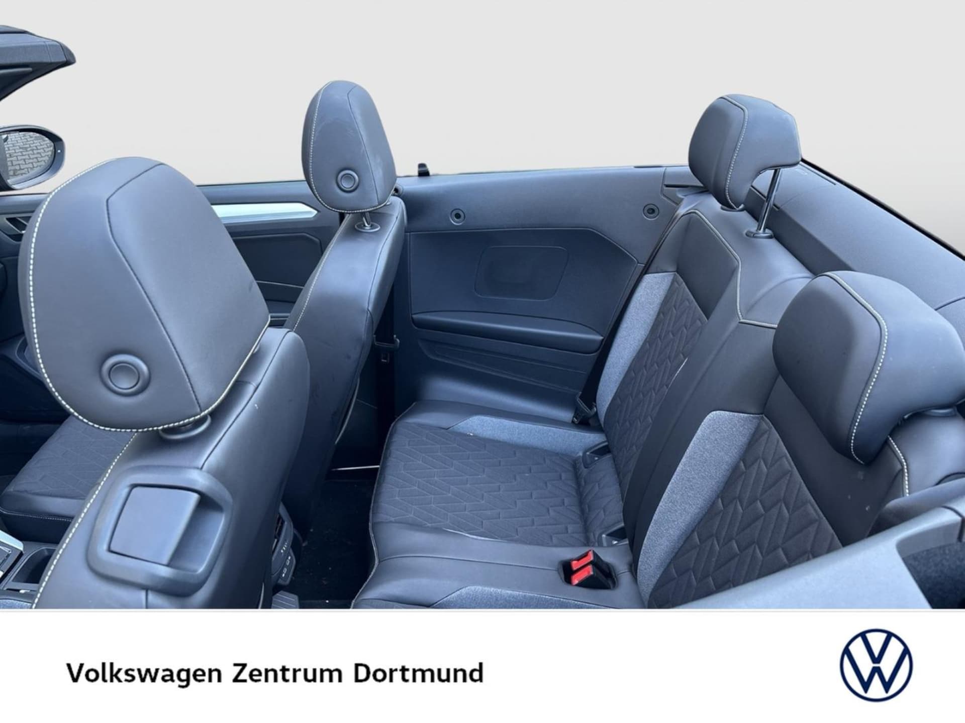 Volkswagen T-Roc Cabriolet Style