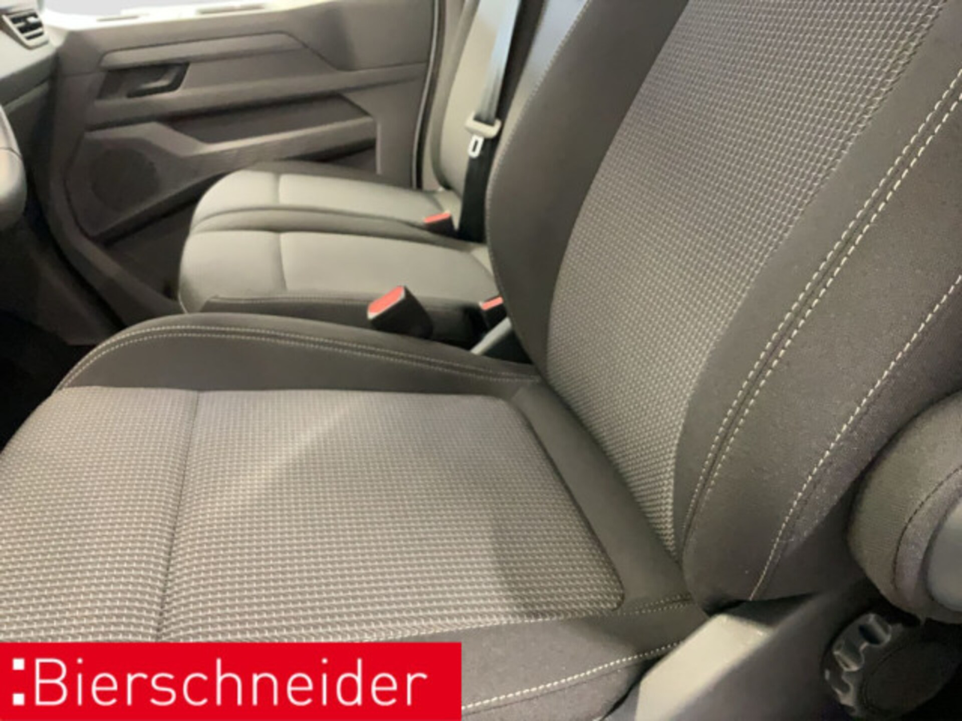 Volkswagen Transporter Kasten langer Radstand