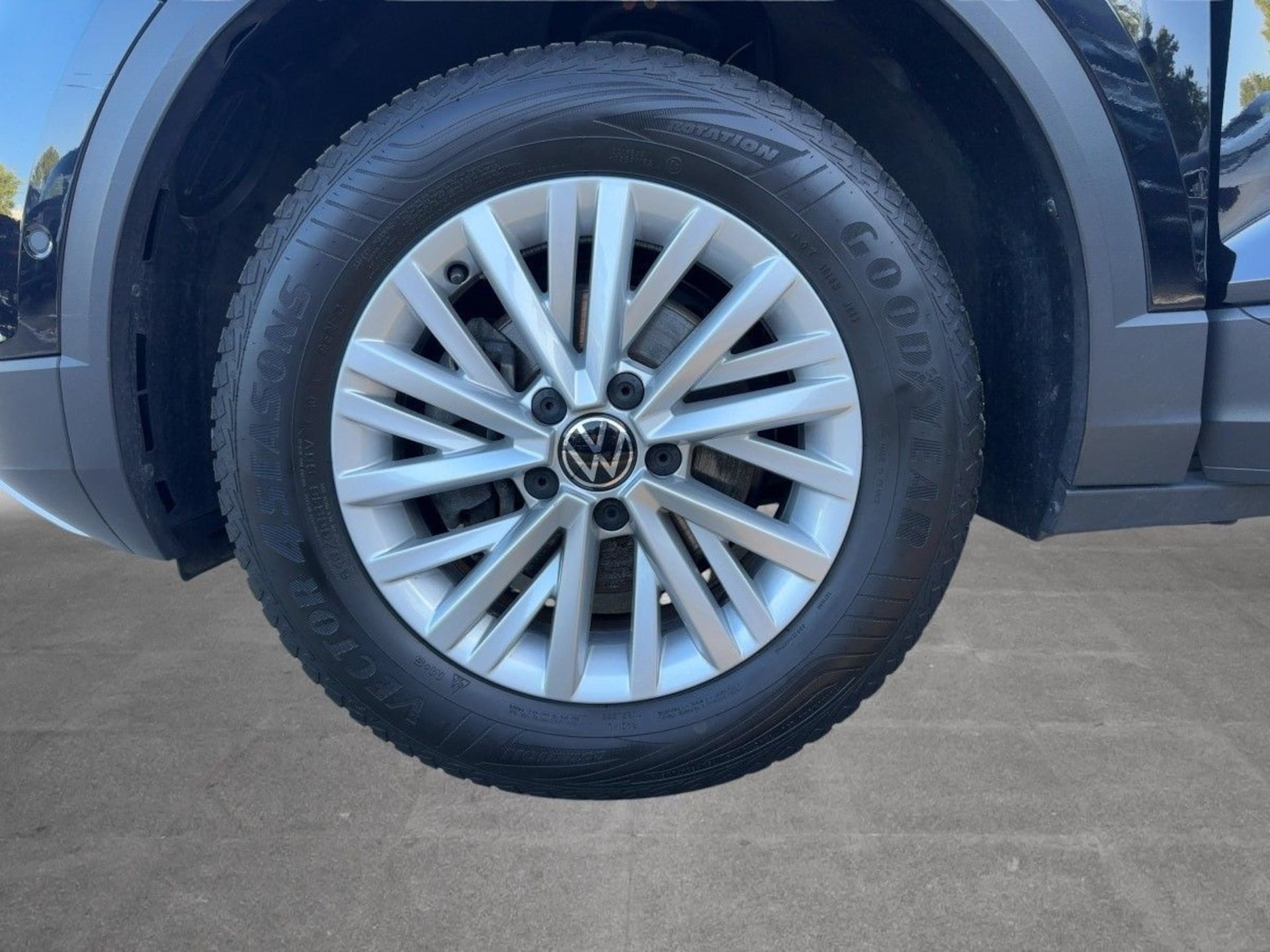 Volkswagen T-Roc Life