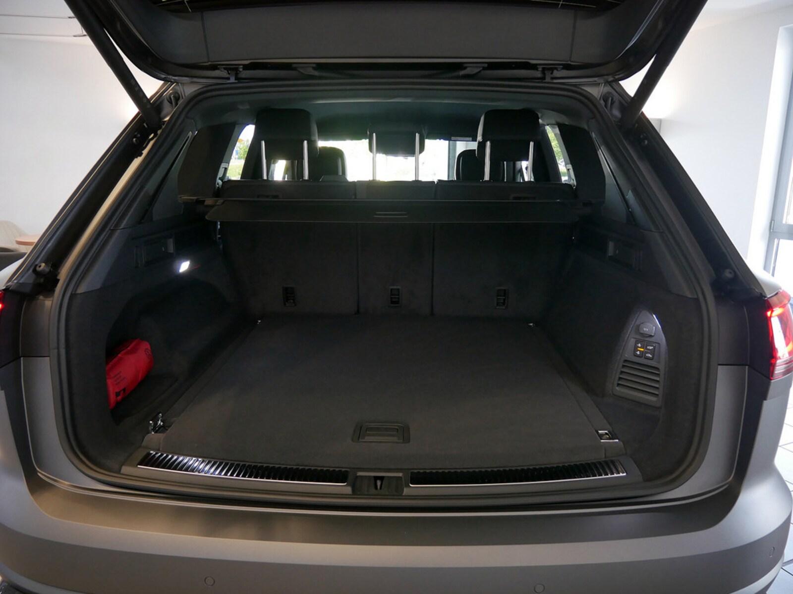 Volkswagen Touareg – Bild 13