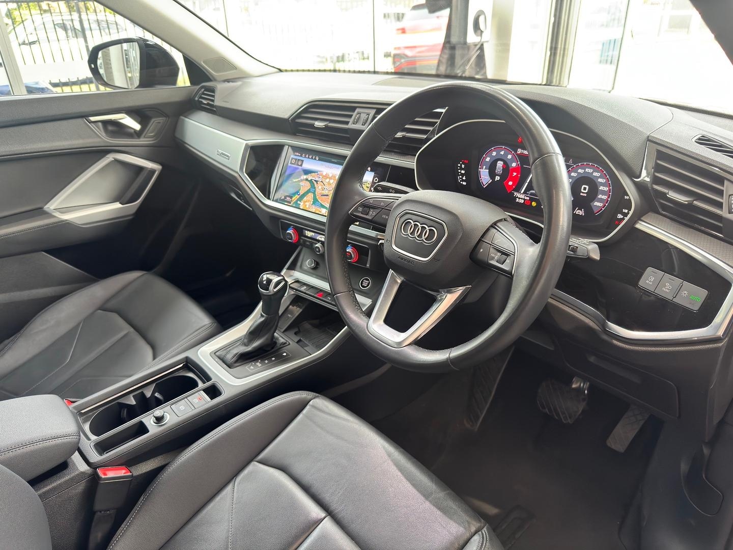 Image about Audi Q3 35 TFSI S tronic
