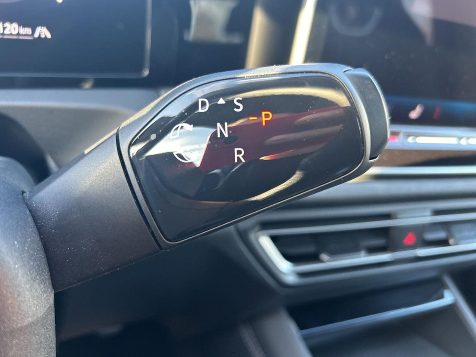 Volkswagen Tiguan – Bild 15