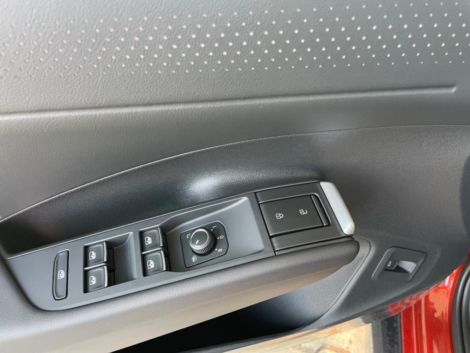 Volkswagen T-Roc – Bild 12