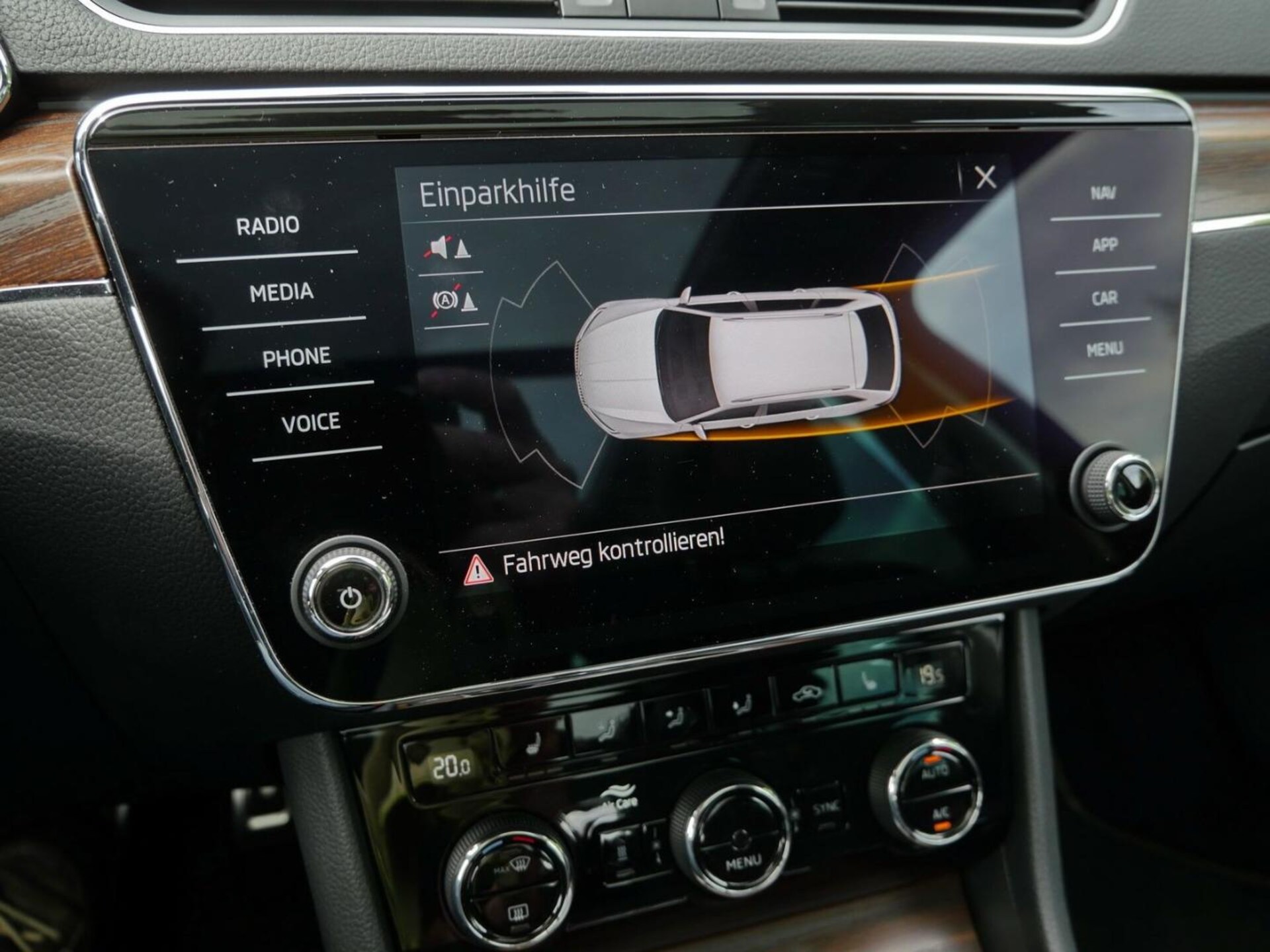 Skoda Superb Combi Scout