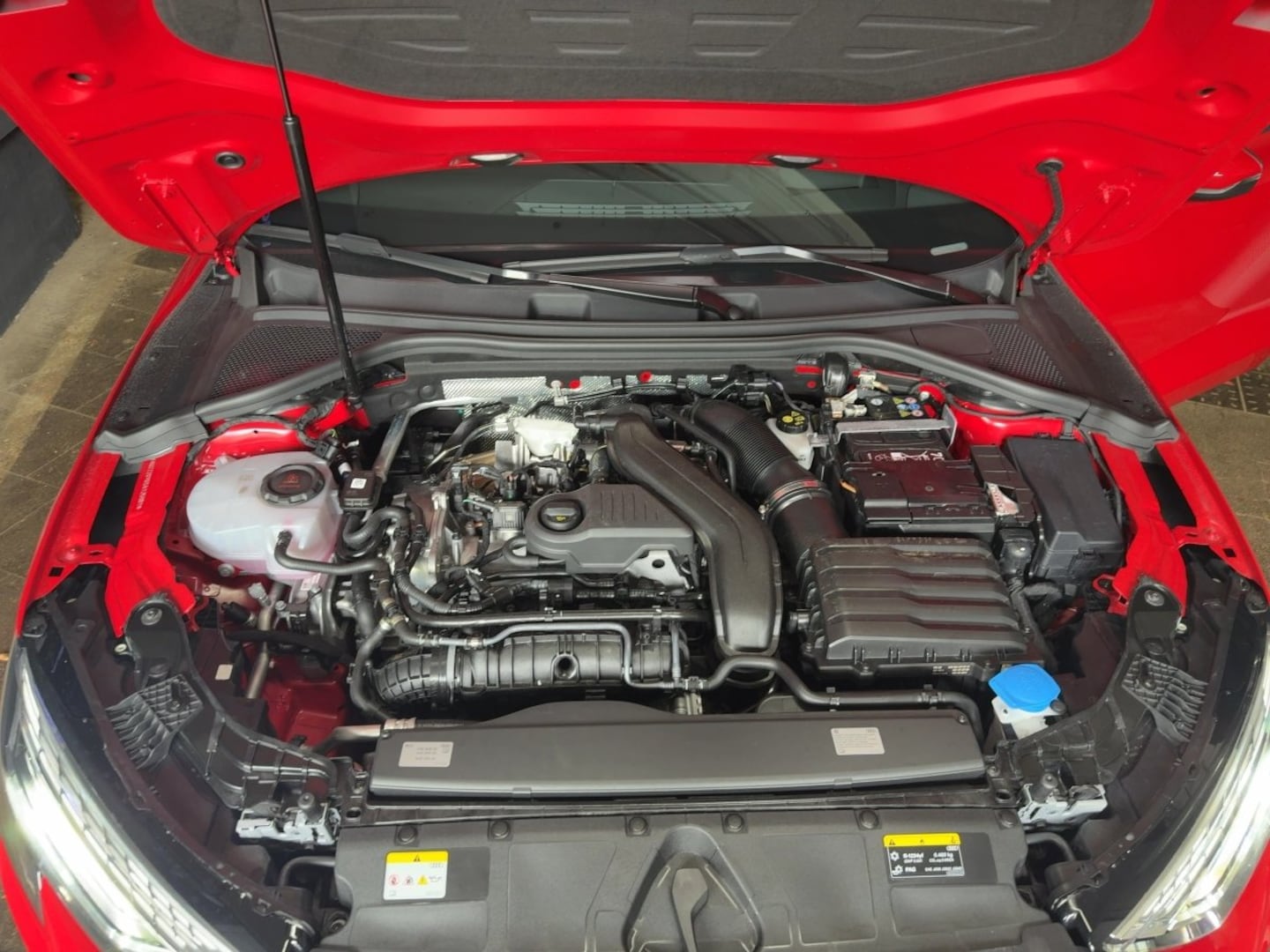 Bild über Audi A3 Sportback advanced 30 TFSI S tronic - für weitere Informationen kontaktieren Sie den Audi Partner