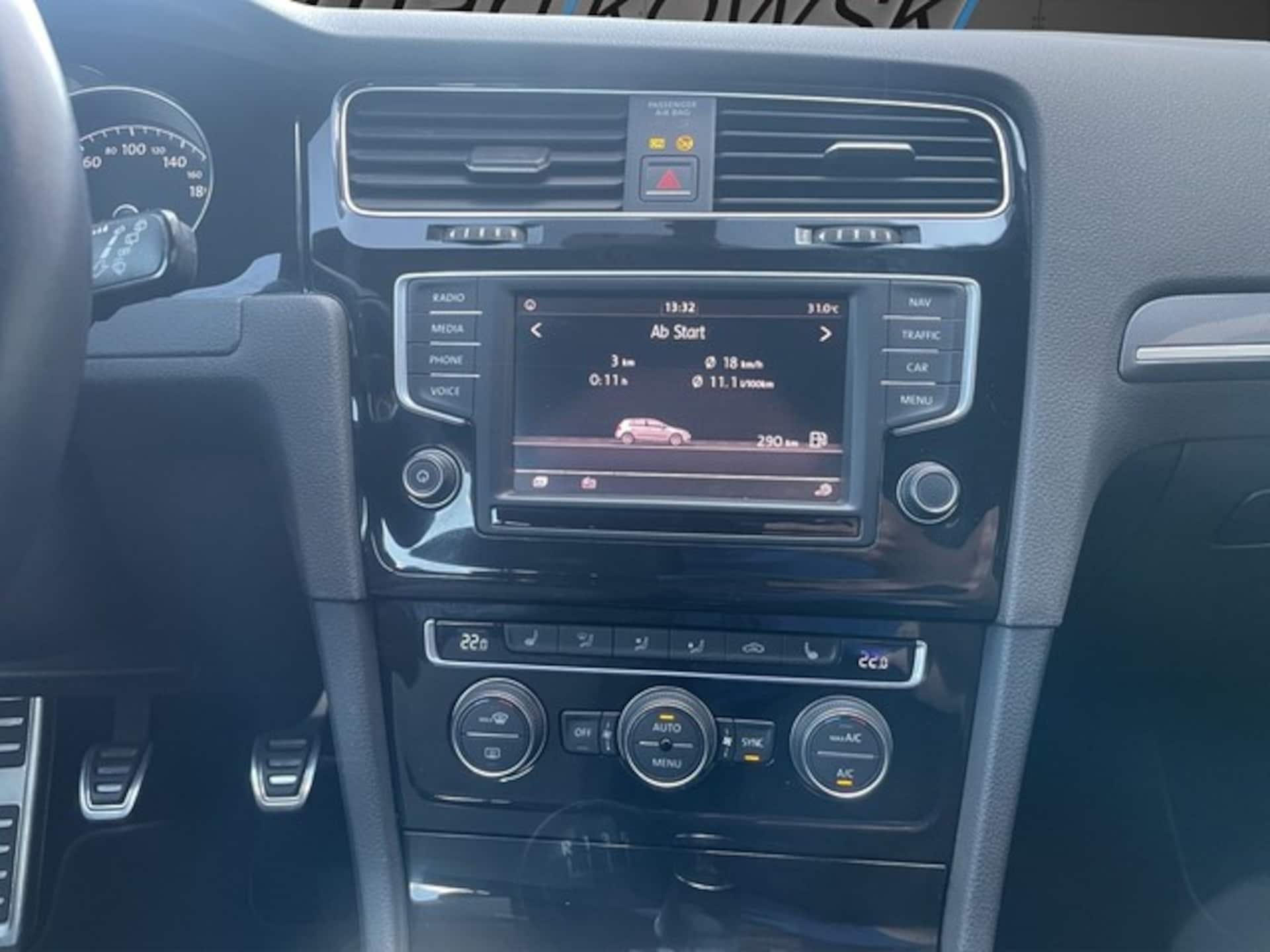 Volkswagen Golf Highline