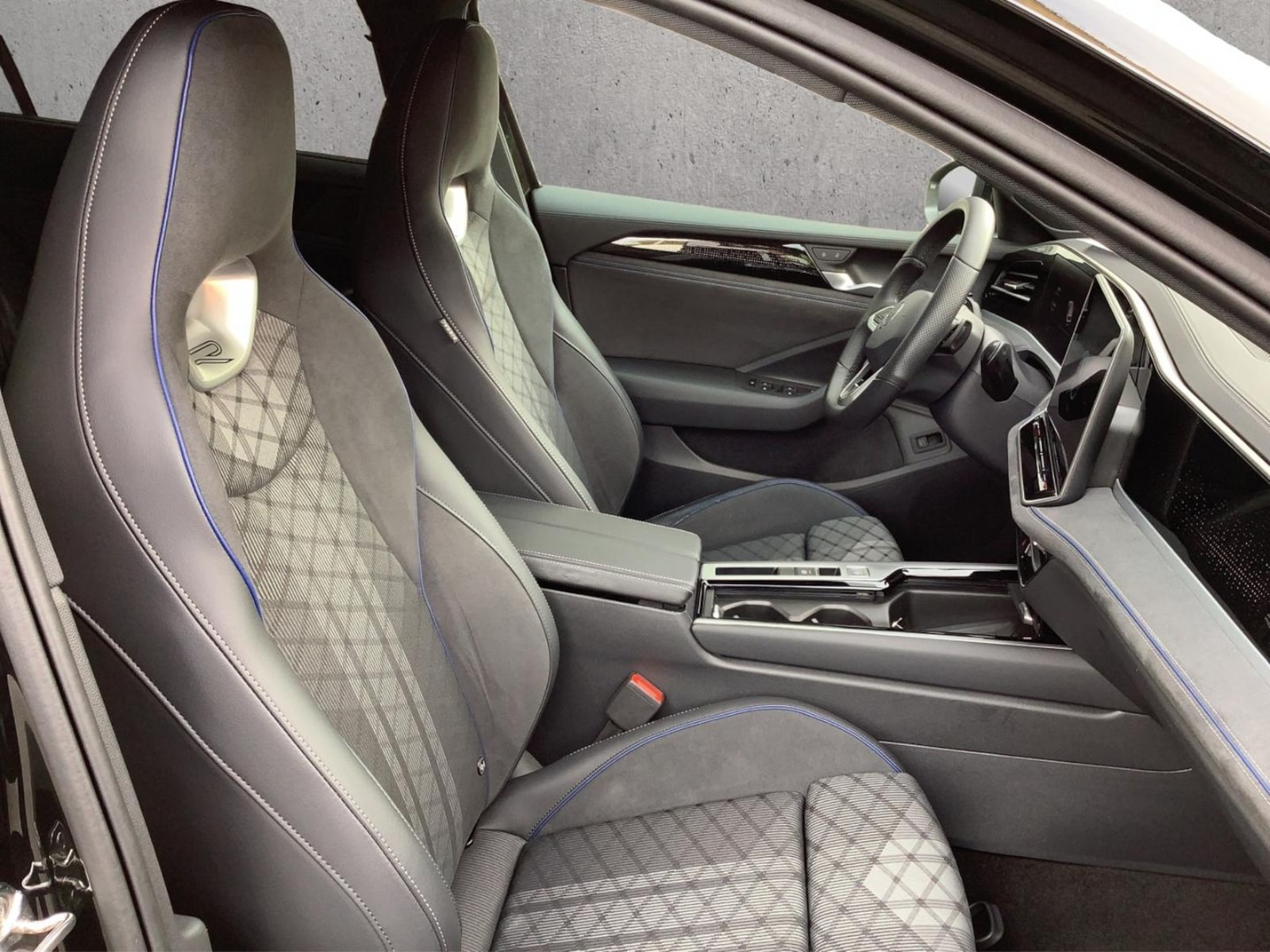 Volkswagen Passat – Bild 18