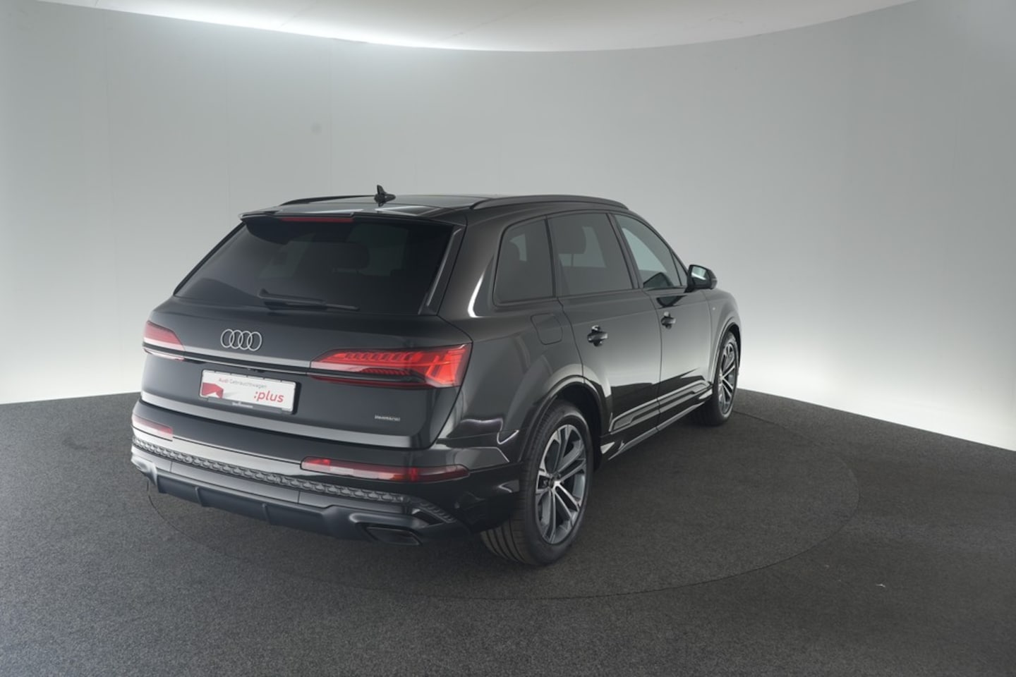 Bild über Audi Q7 SUV S line business TDI quattro 210 kW tiptronic - für weitere Informationen kontaktieren Sie den Audi Partner