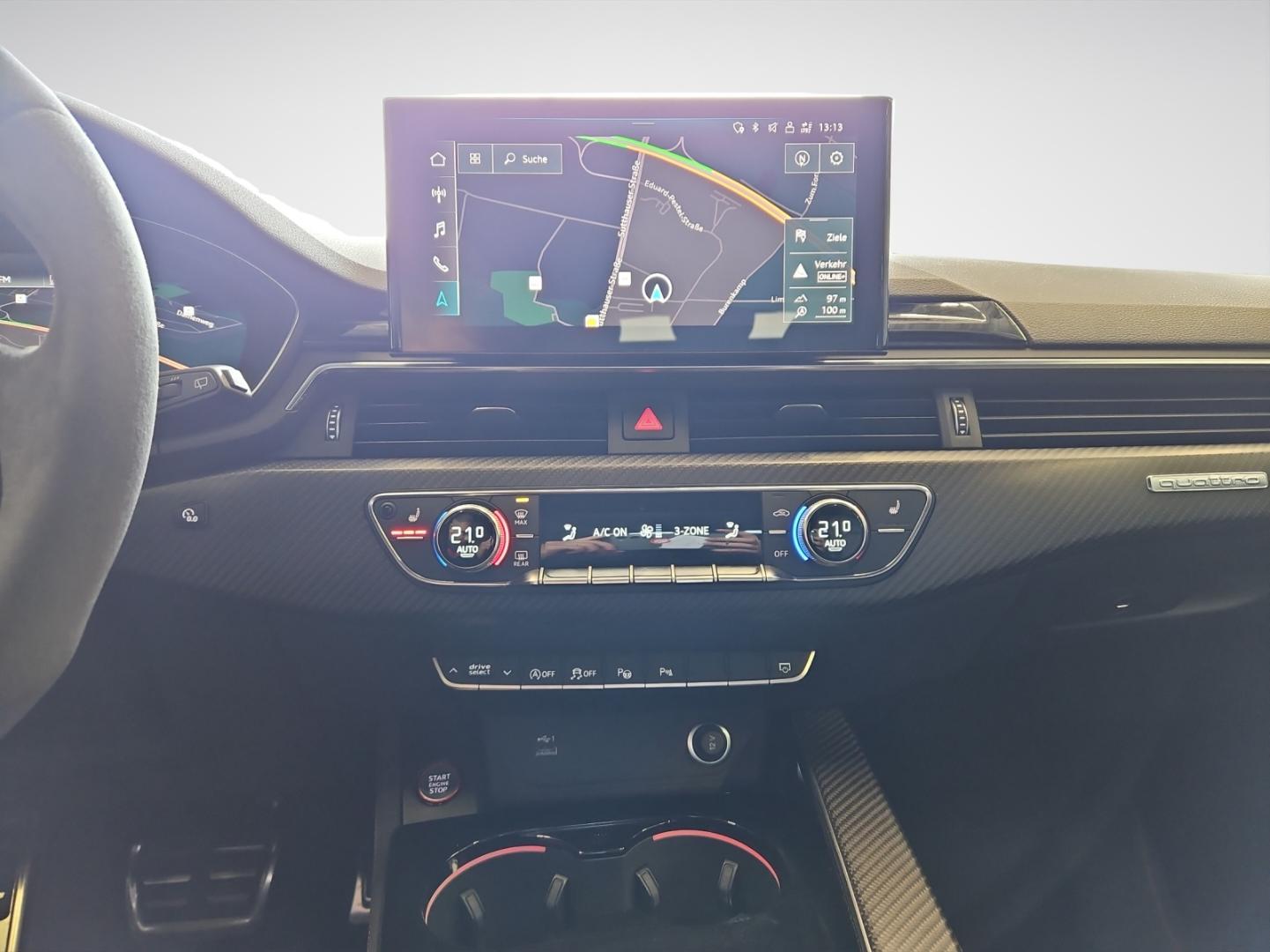 Image about Audi RS 4 Avant TFSI quattro tiptronic