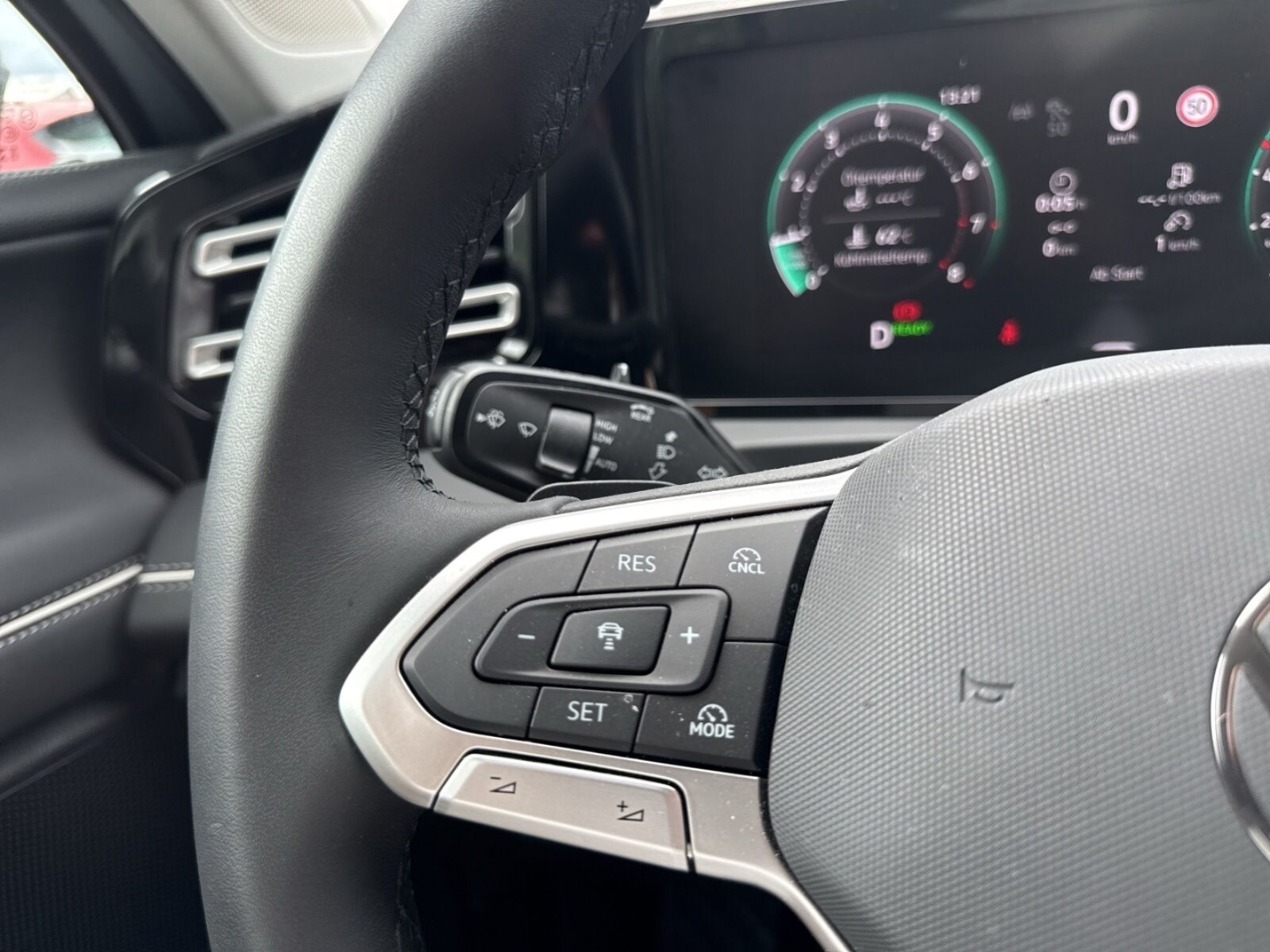 Volkswagen Tiguan – Bild 12