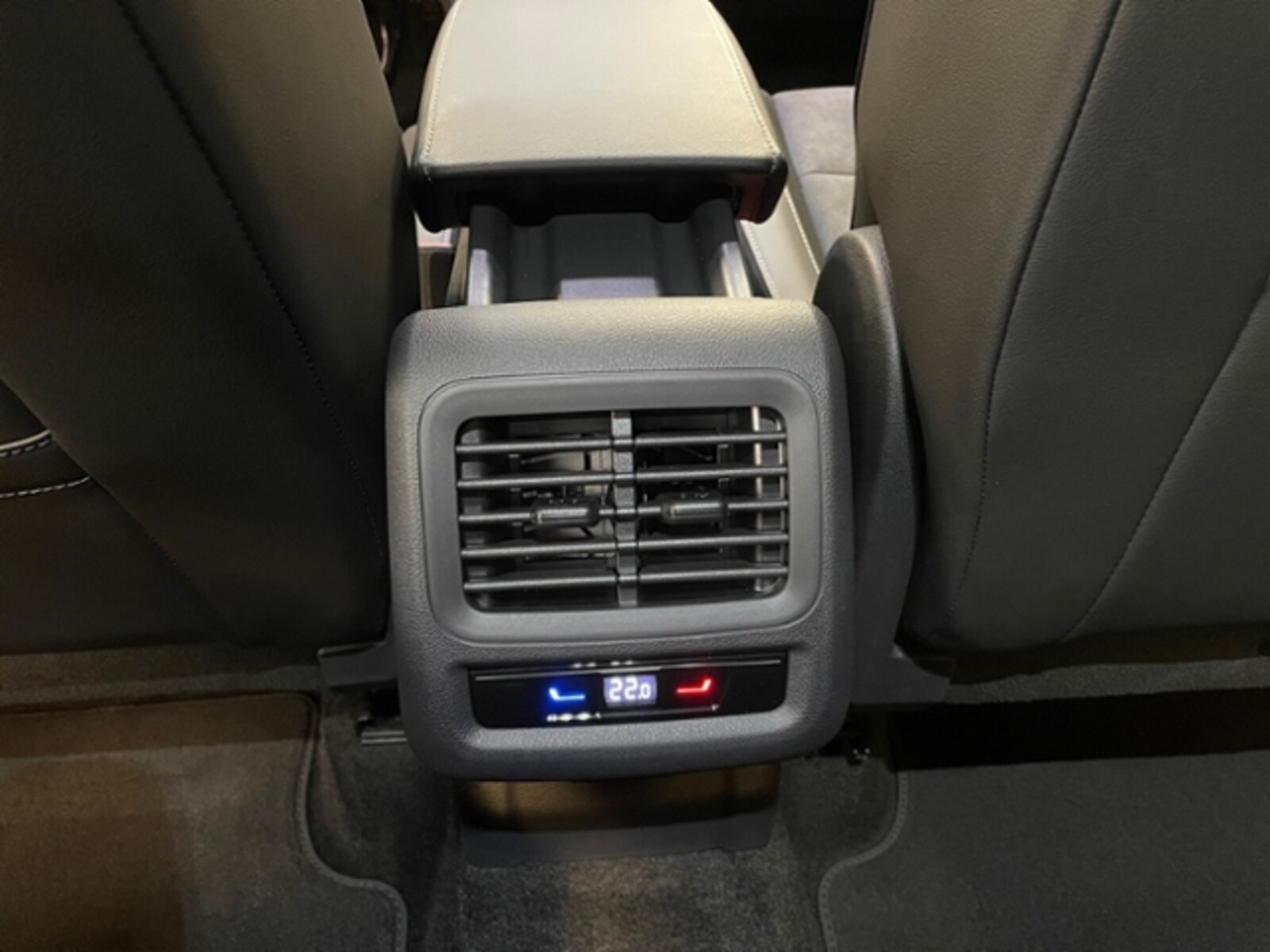Volkswagen T-Roc – Bild 18