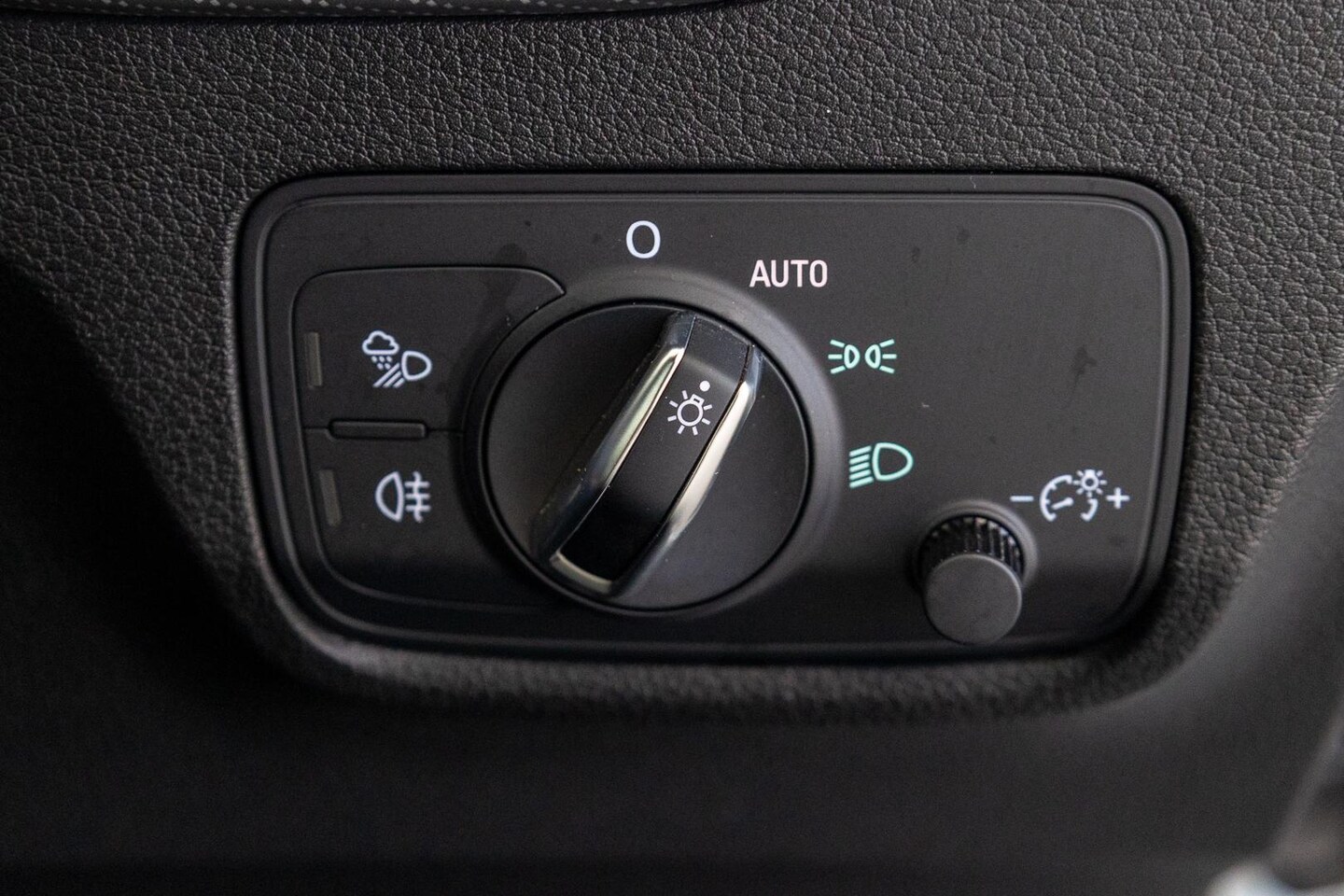 Image about Audi SQ2 TFSI quattro S tronic
