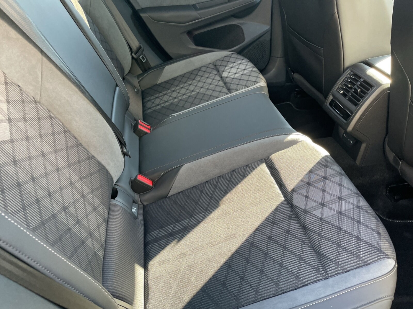 Volkswagen Golf – Bild 8