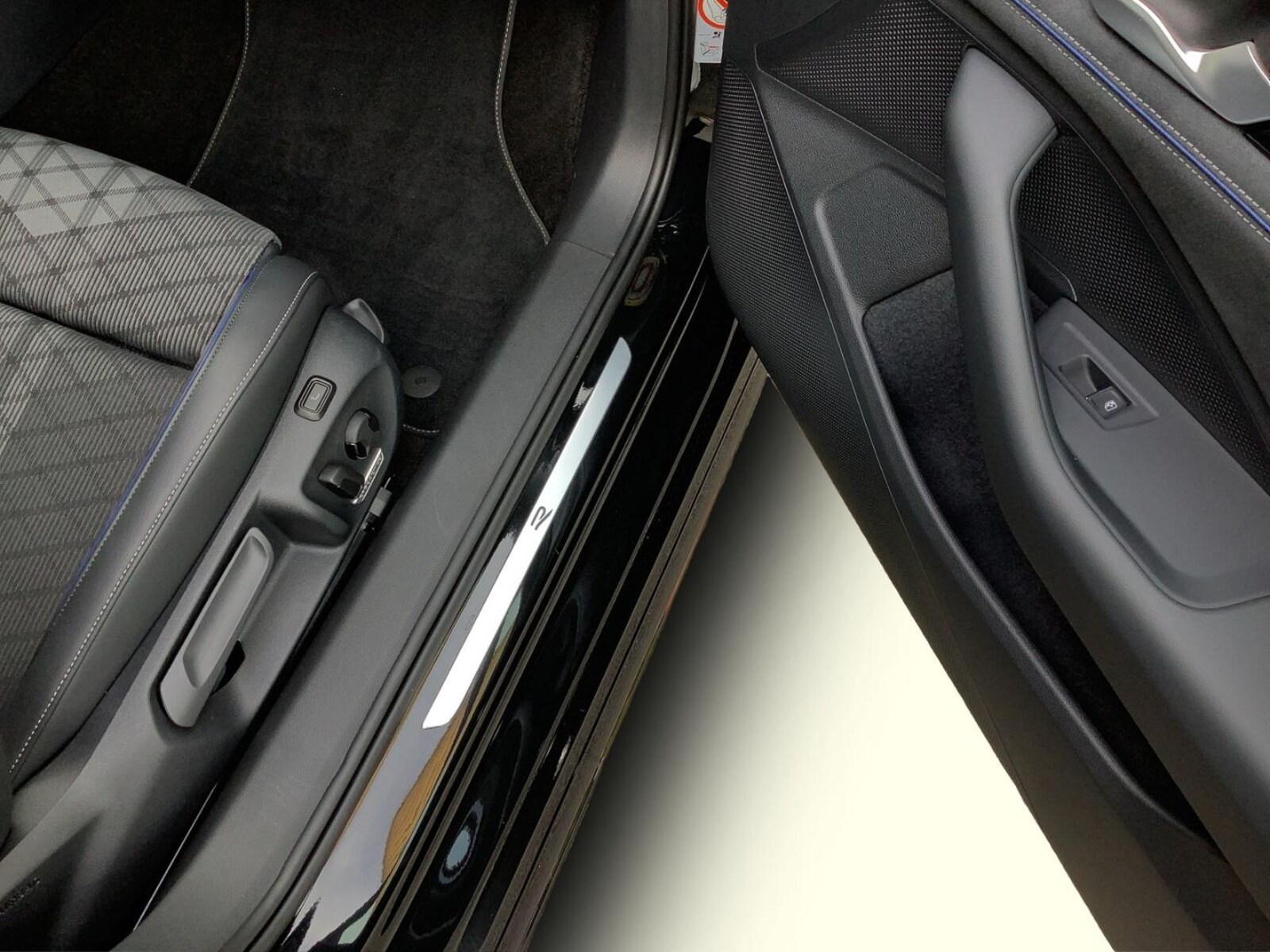 Volkswagen Passat – Bild 19