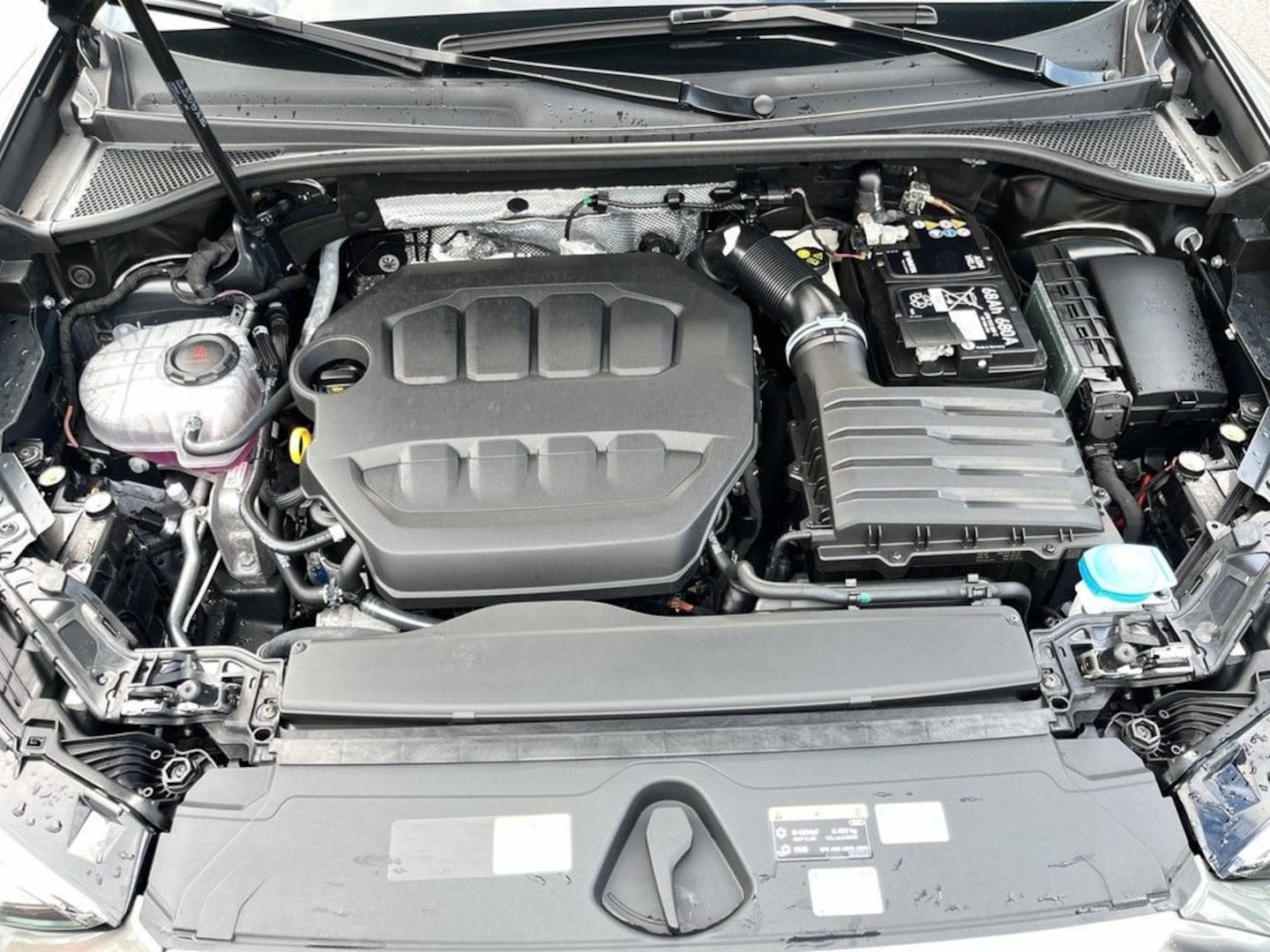 Bild über Audi Q3 TFSI quattro 180 kW S tronic - für weitere Informationen kontaktieren Sie den Audi Partner