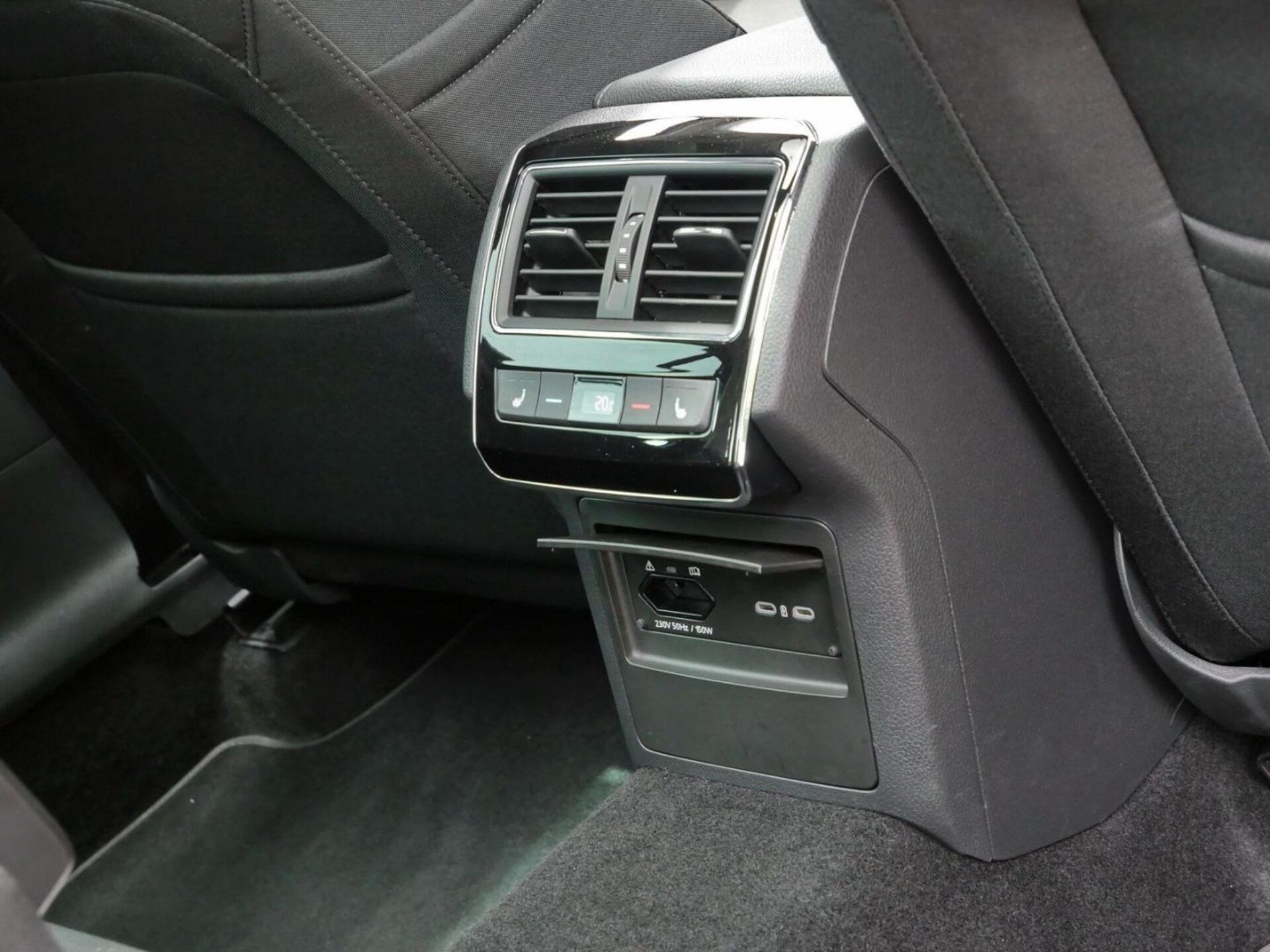Skoda Superb Combi Scout