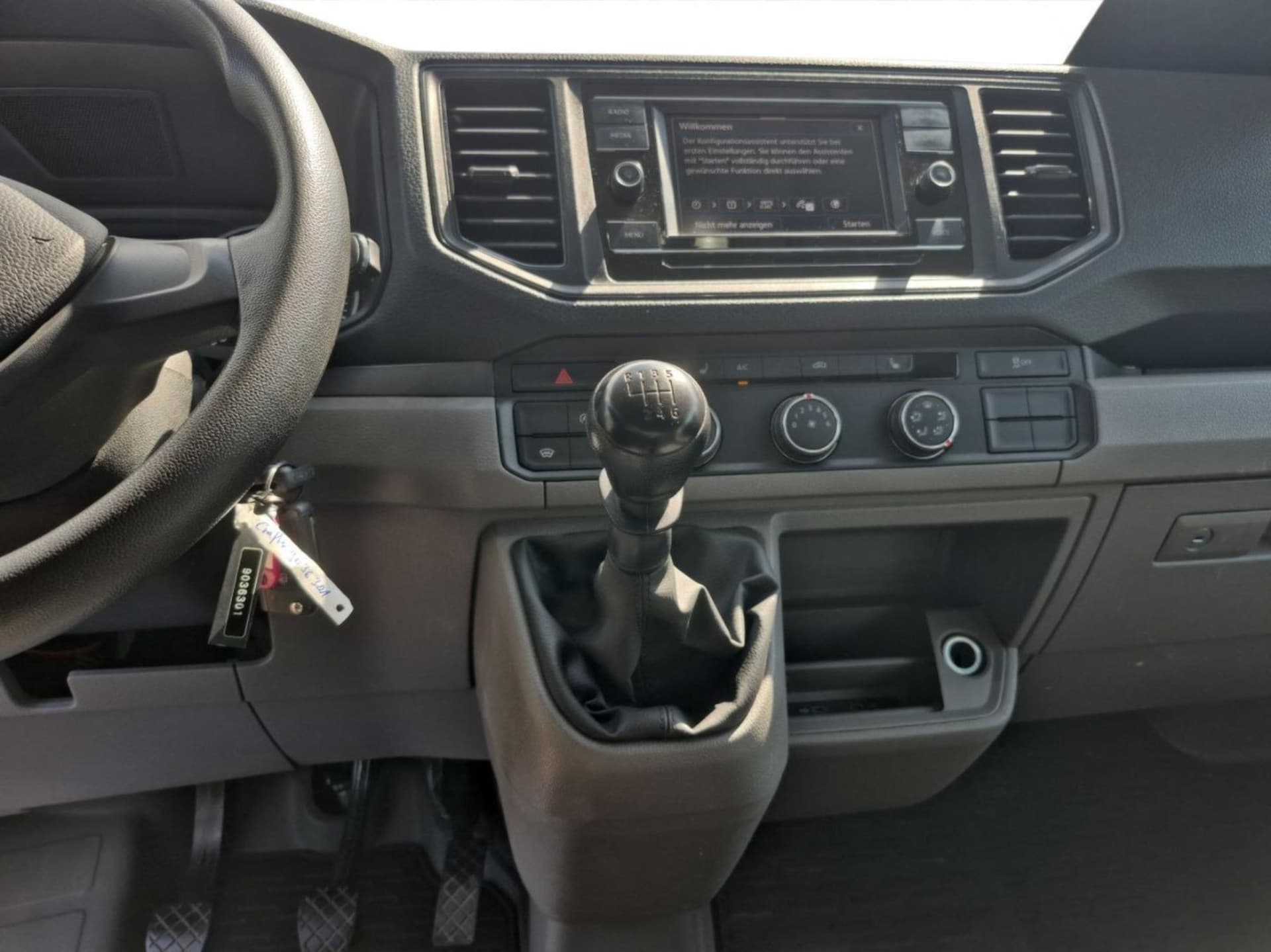 Volkswagen Crafter Einzelkabine mittlerer Radstand
