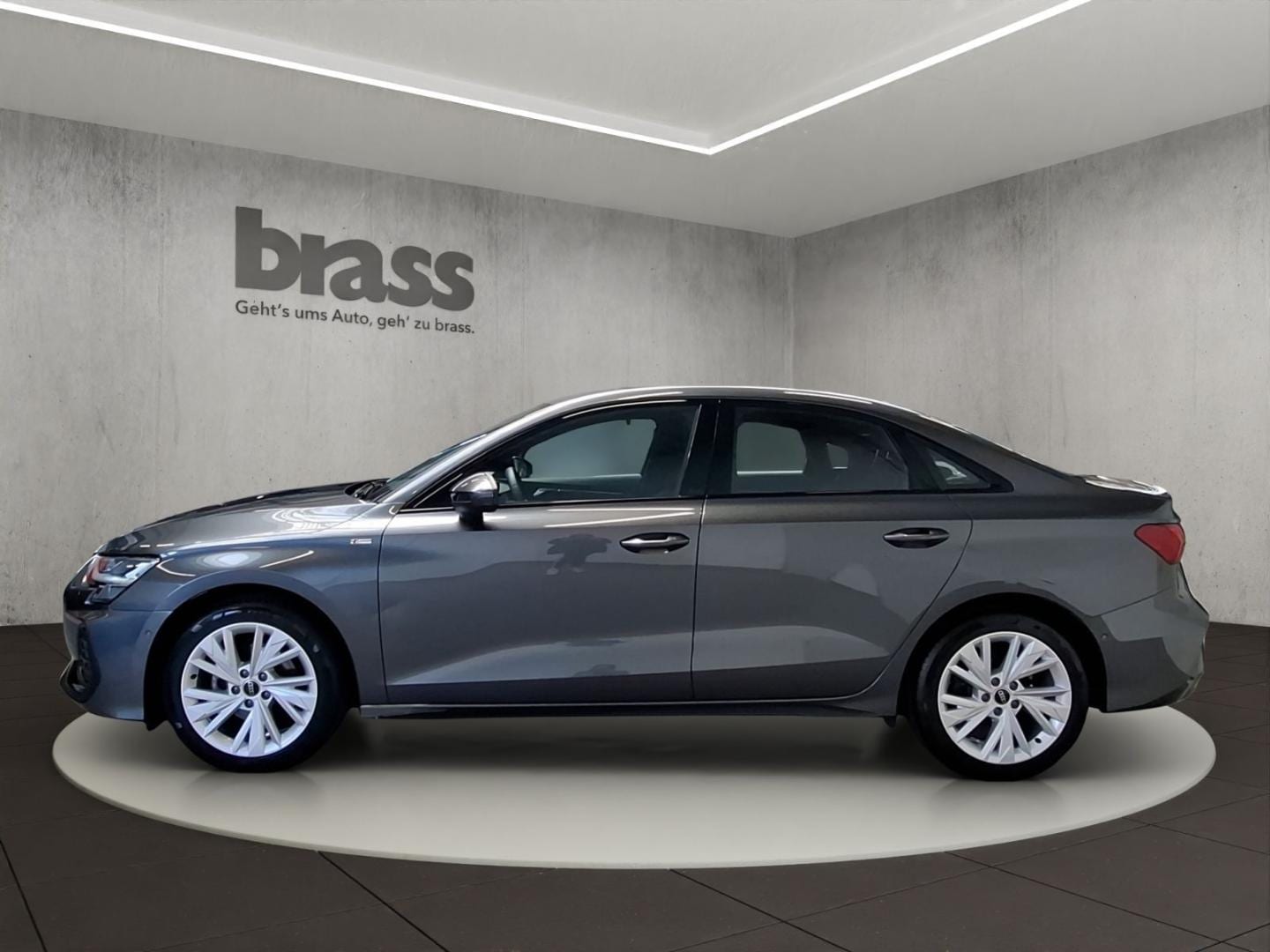 Bild über Audi A3 Limousine S line 30 TFSI S tronic - für weitere Informationen kontaktieren Sie den Audi Partner