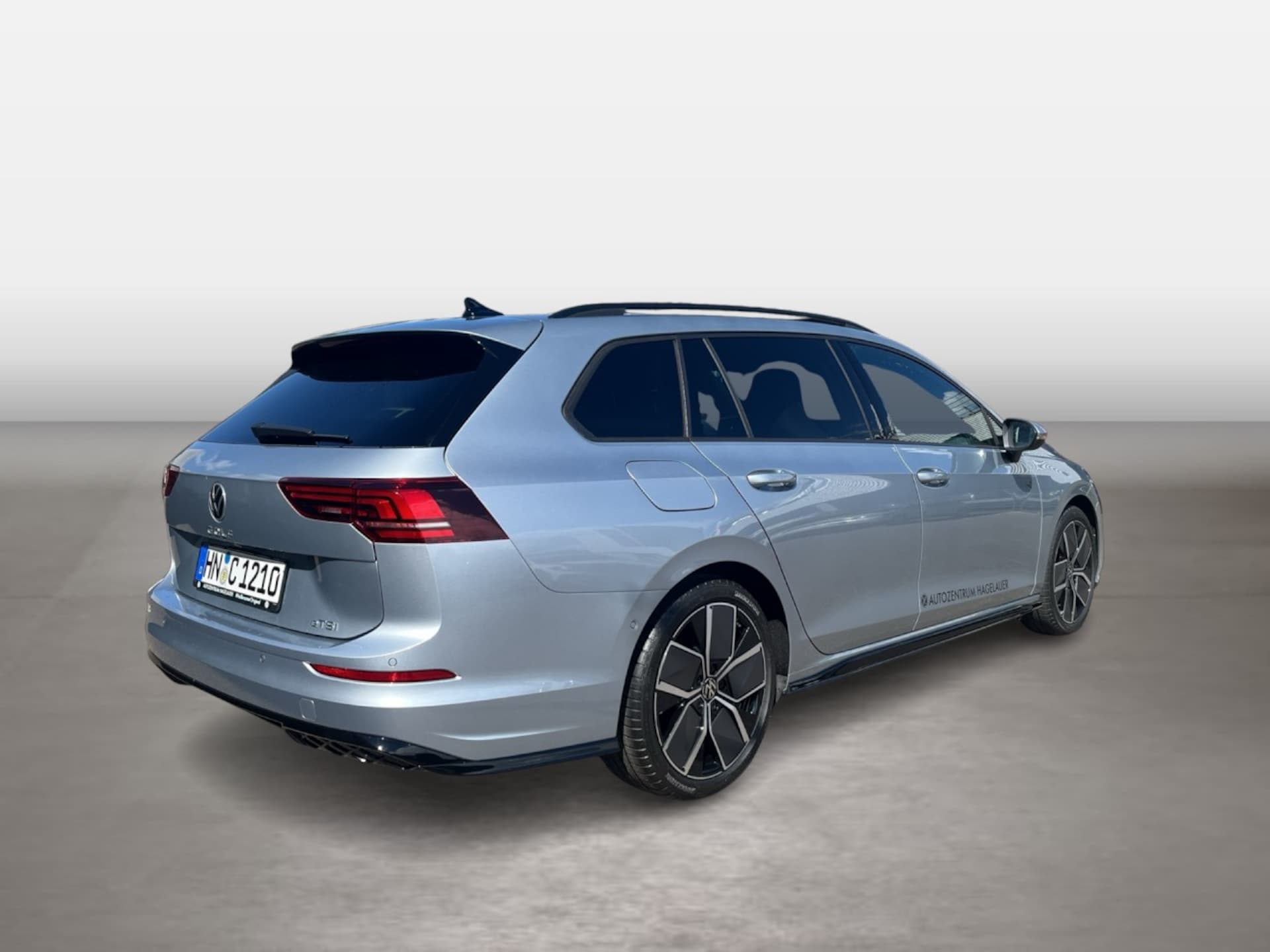 Volkswagen Golf Variant R-Line