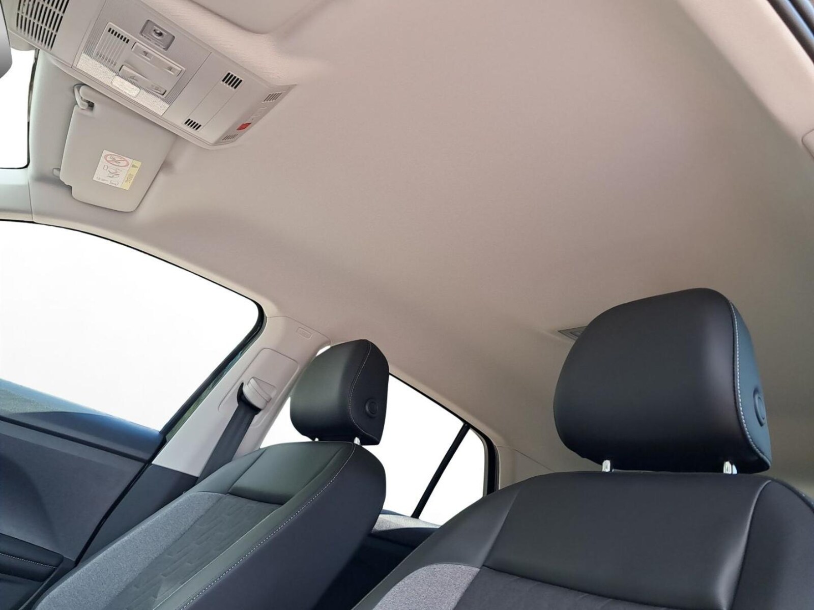 Volkswagen T-Cross – Bild 9