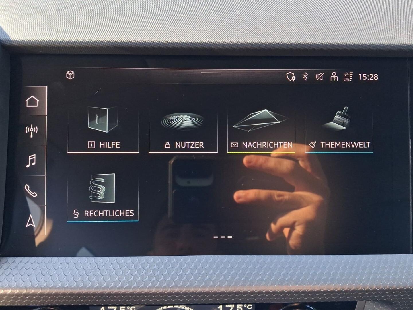 Bild über Audi A1 Sportback S line 25 TFSI S tronic - für weitere Informationen kontaktieren Sie den Audi Partner