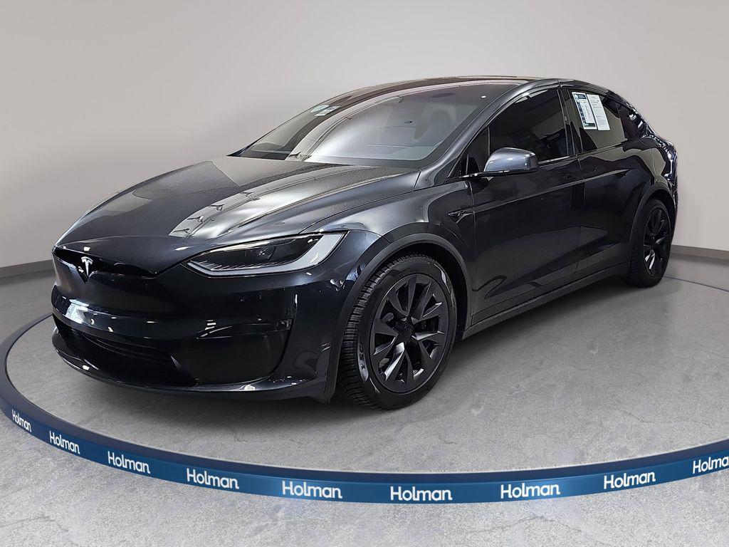 2024 Tesla Model X Long Range's photo
