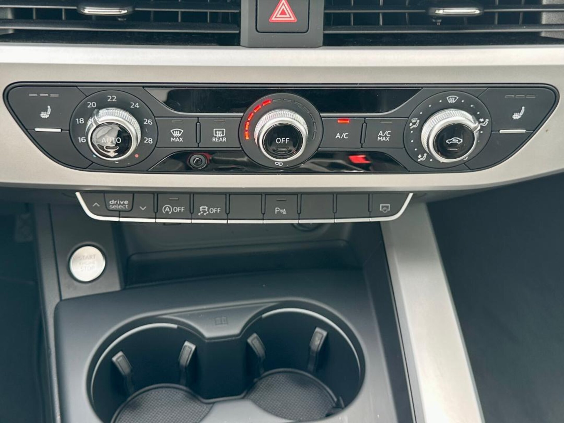 Audi A4 Avant S line