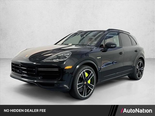 2023 Porsche Cayenne E-Hybrid Coupe