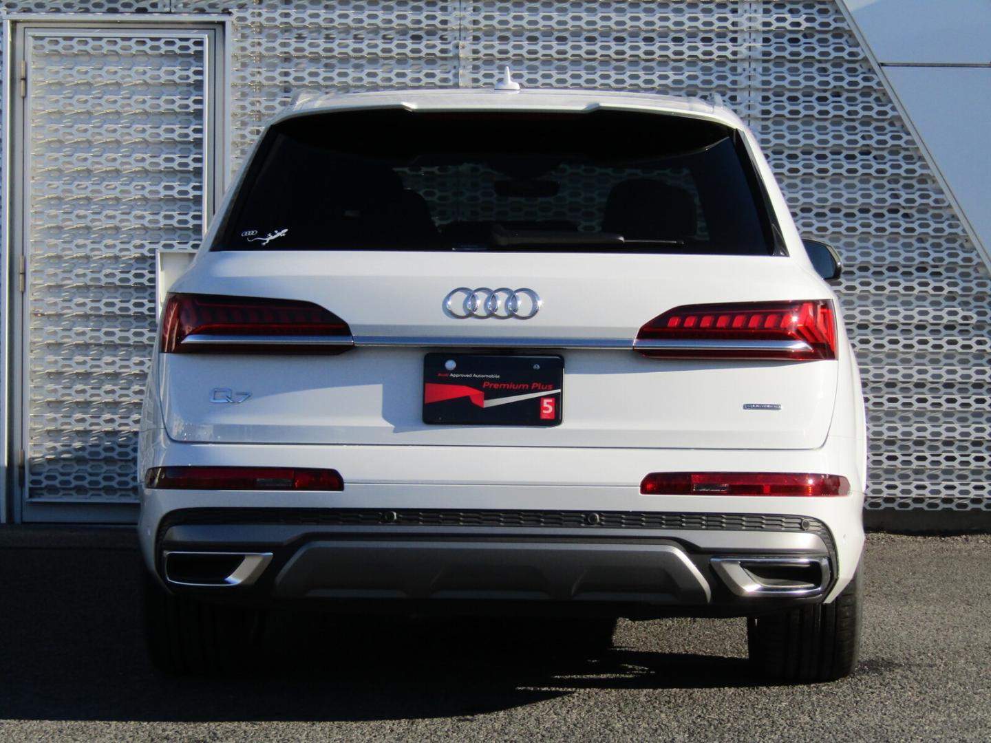 Image about Audi Q7 50 TDI quattro S line kW(PS) tiptronic