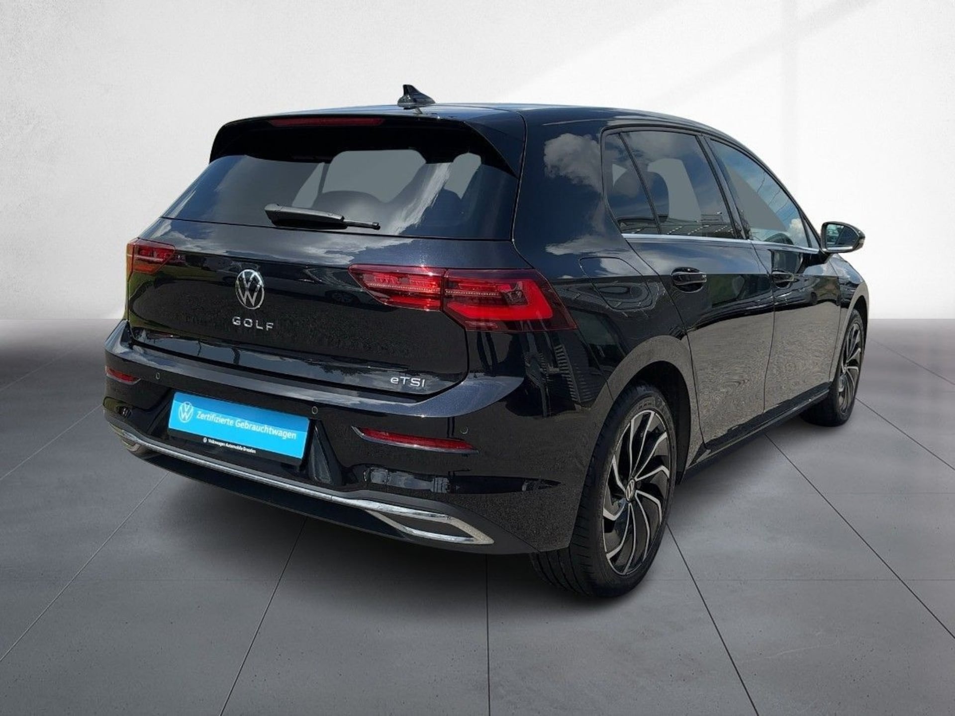 Volkswagen Golf Style