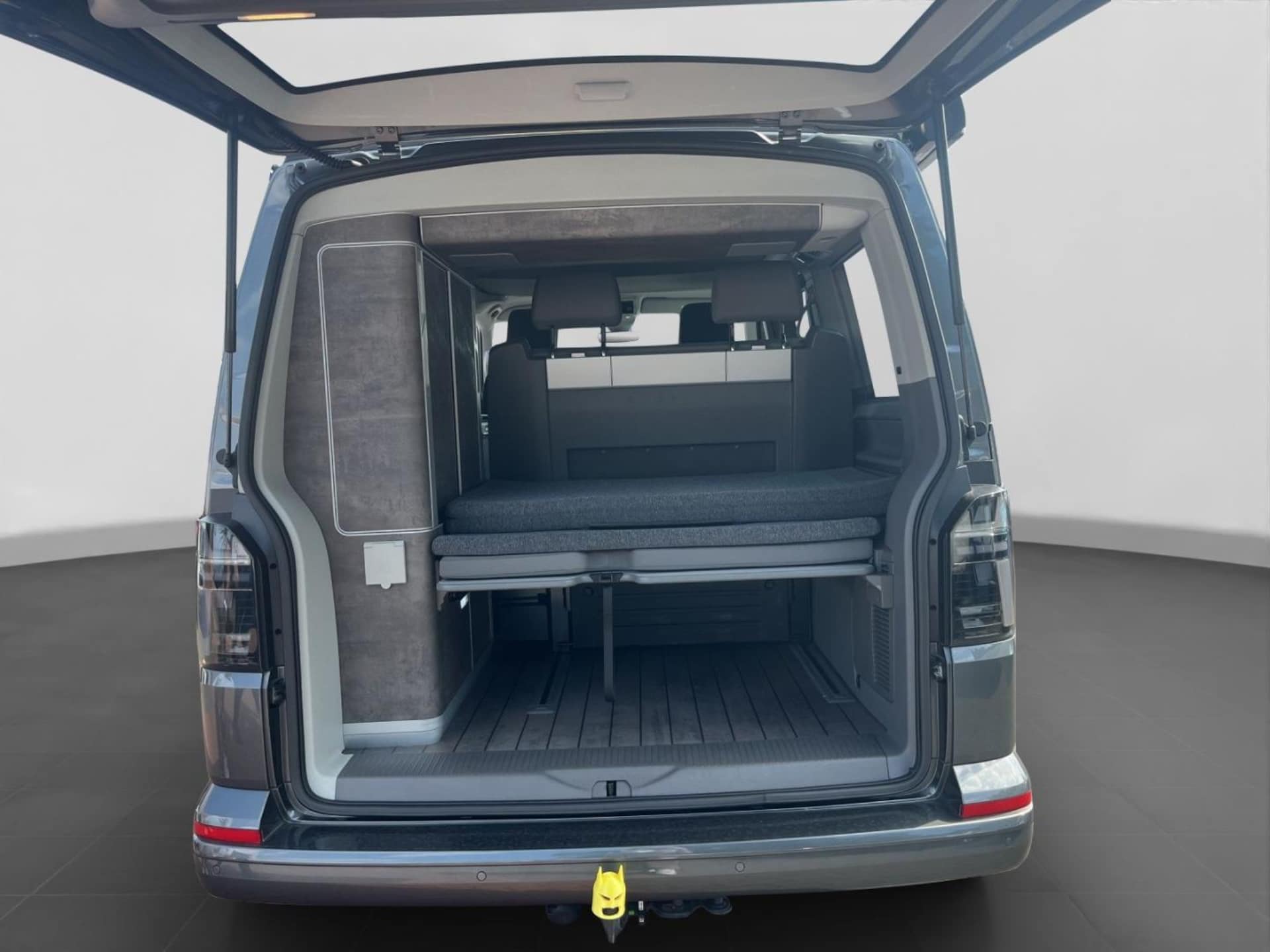 Volkswagen T6.1 California Ocean