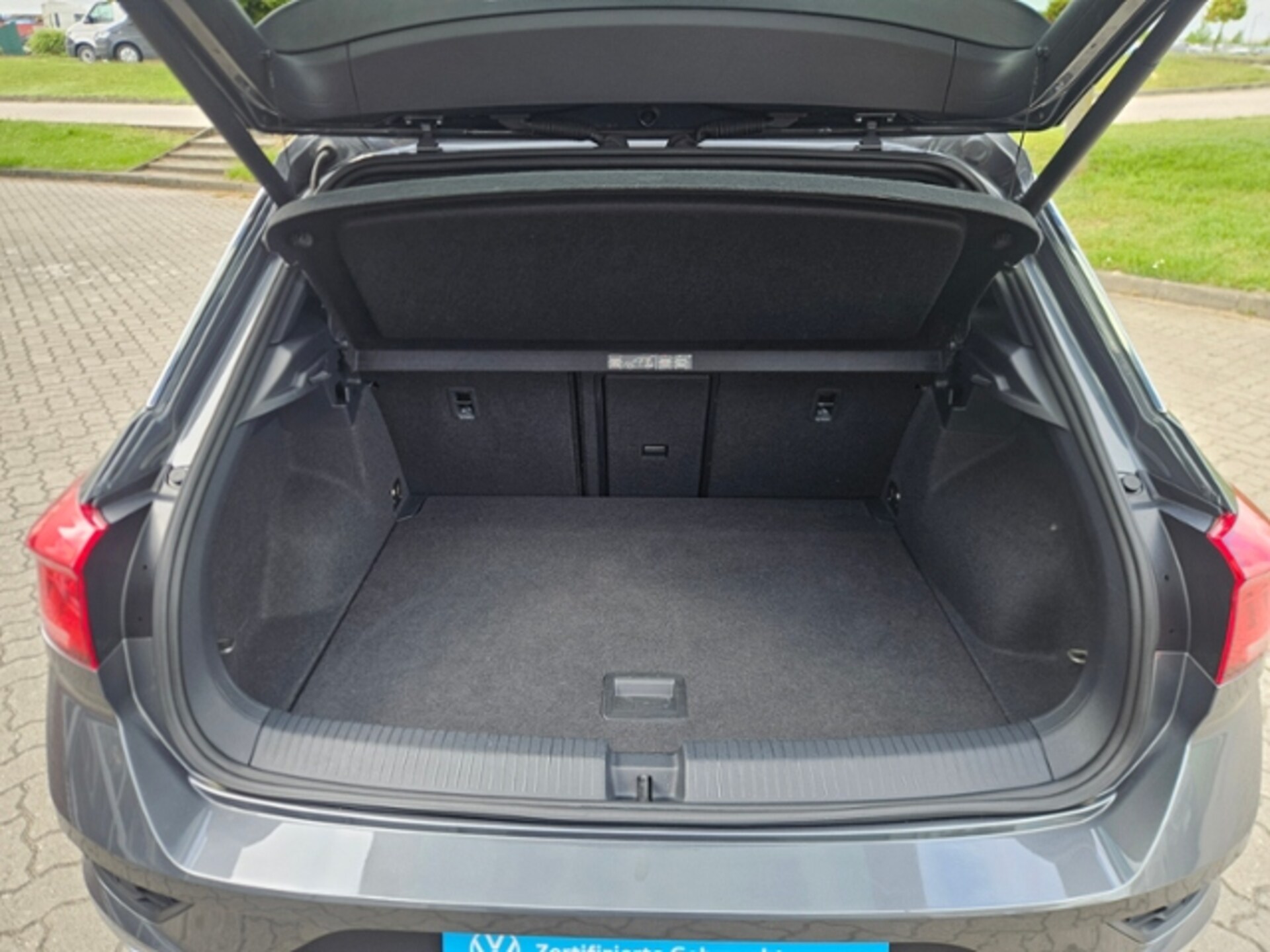 Volkswagen T-Roc United
