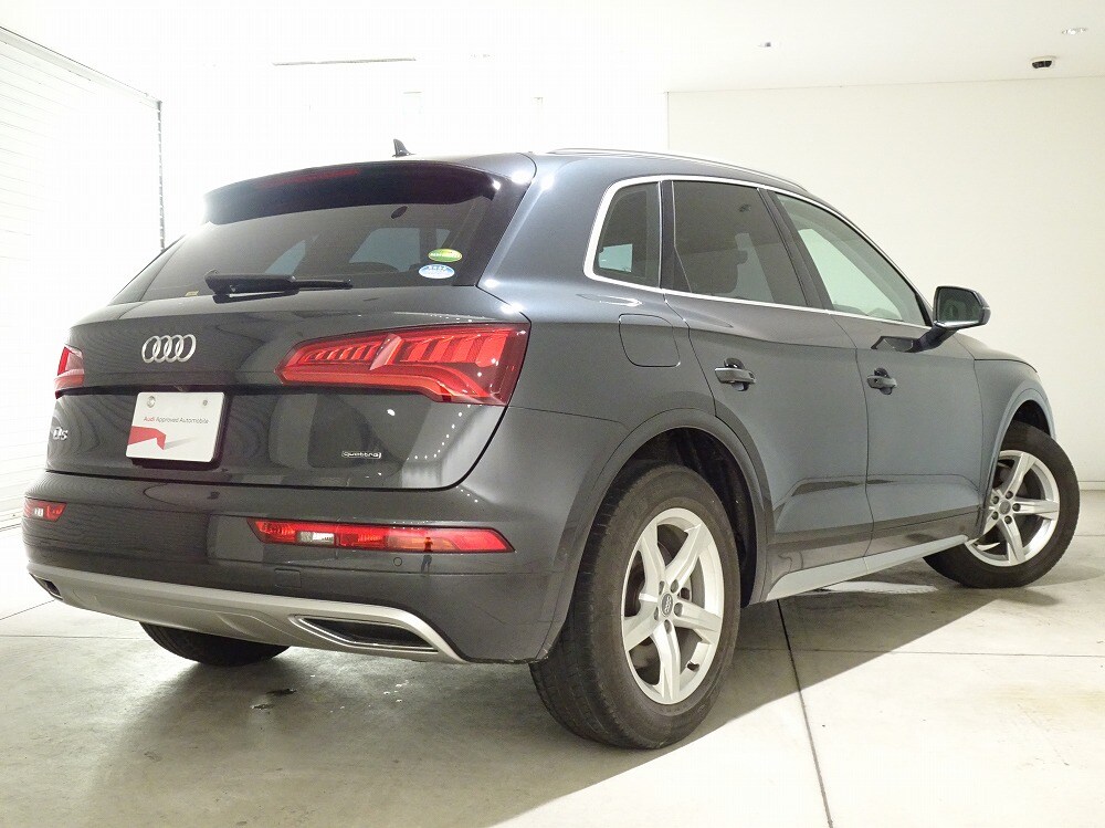 Image about Audi Q5 45 TFSI quattro sport