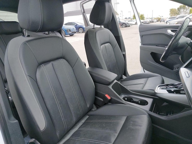 2023 Audi Q4 e-tron Premium - Photo 10